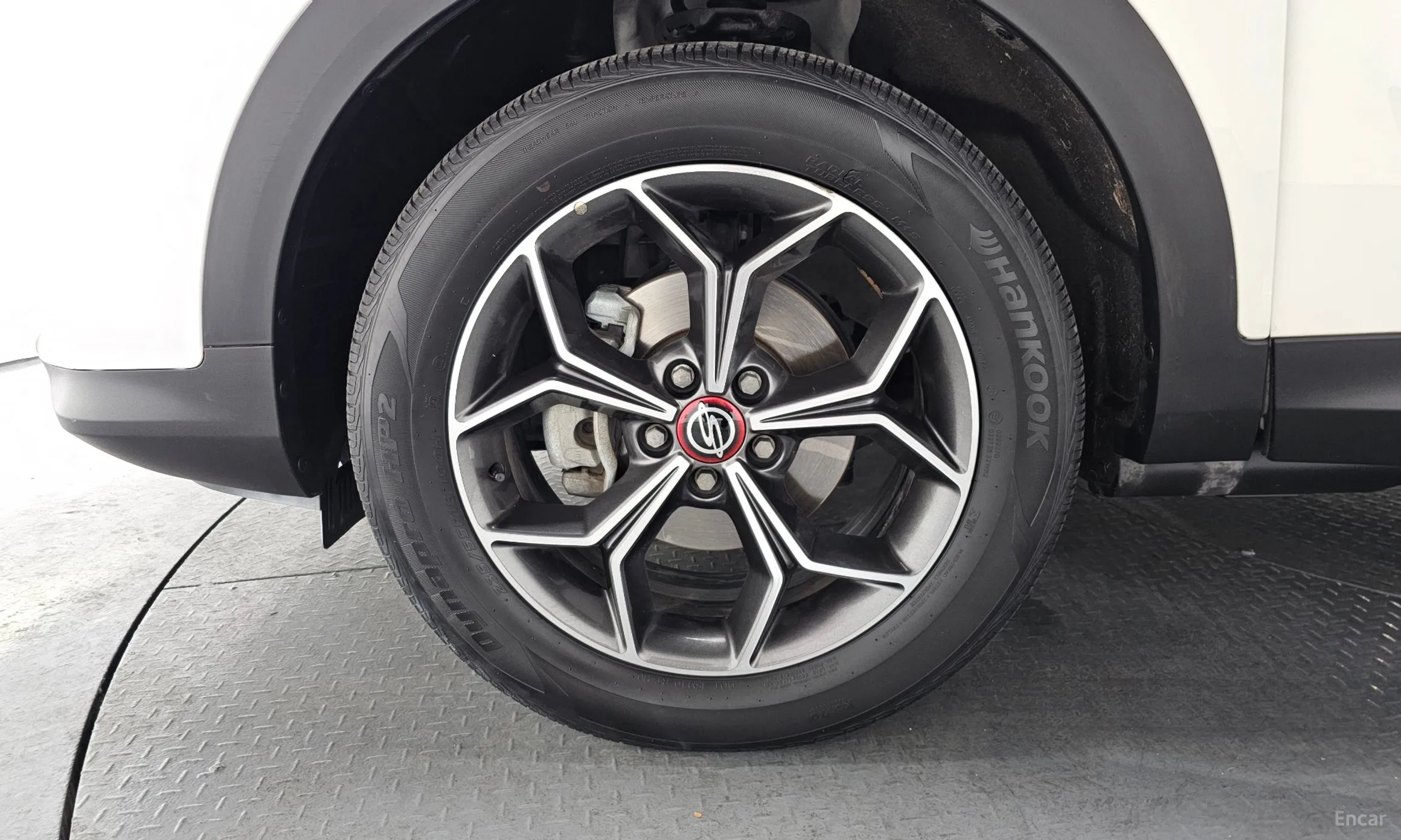 KG Mobility (SsangYong) Beautiful Korando превью 5