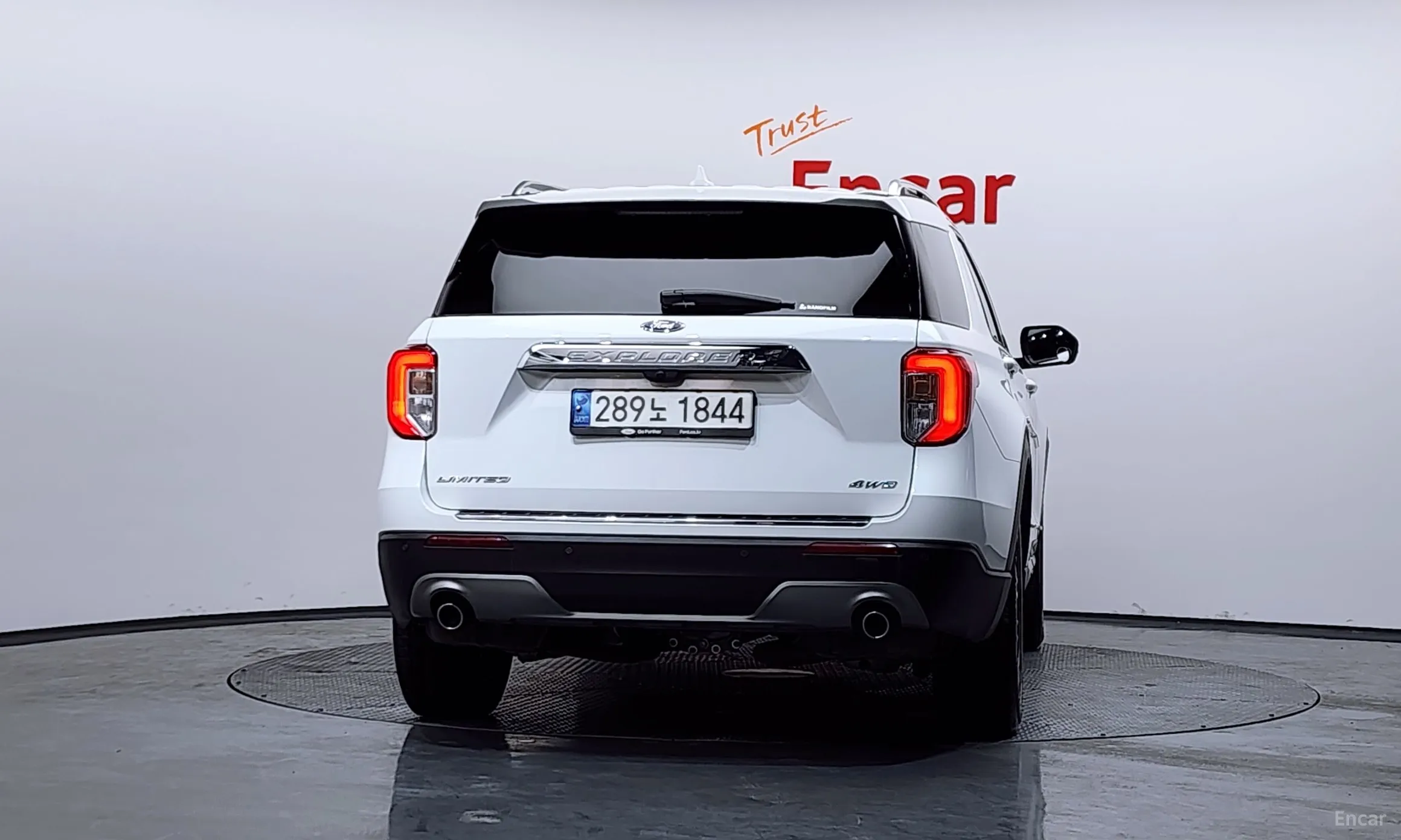 Ford Explorer 6th Generation превью 4