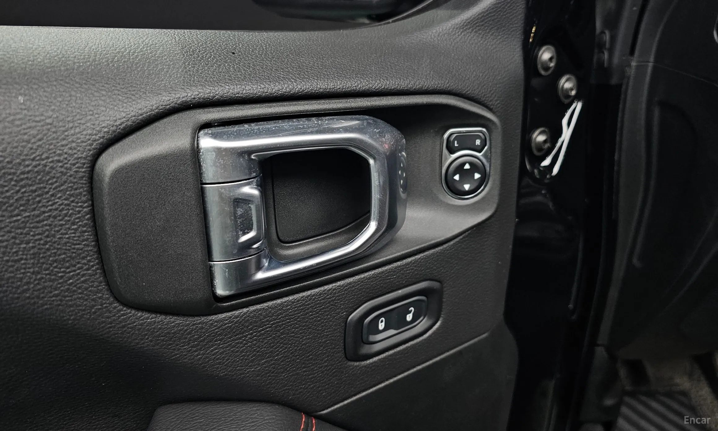 Jeep Wrangler (JL) превью 18