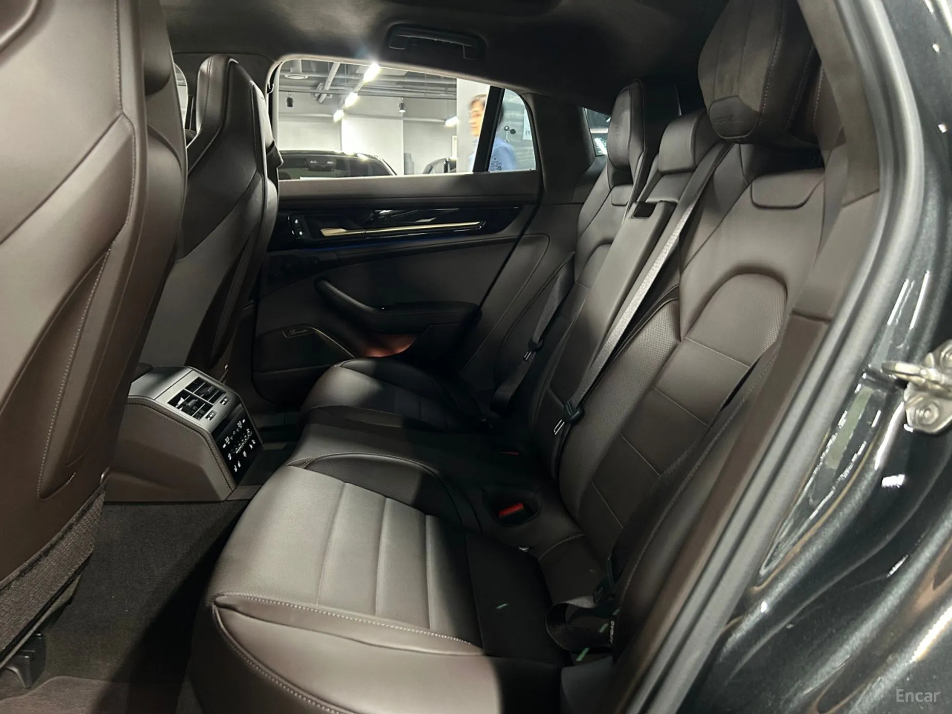 Porsche Panamera (976) превью 16