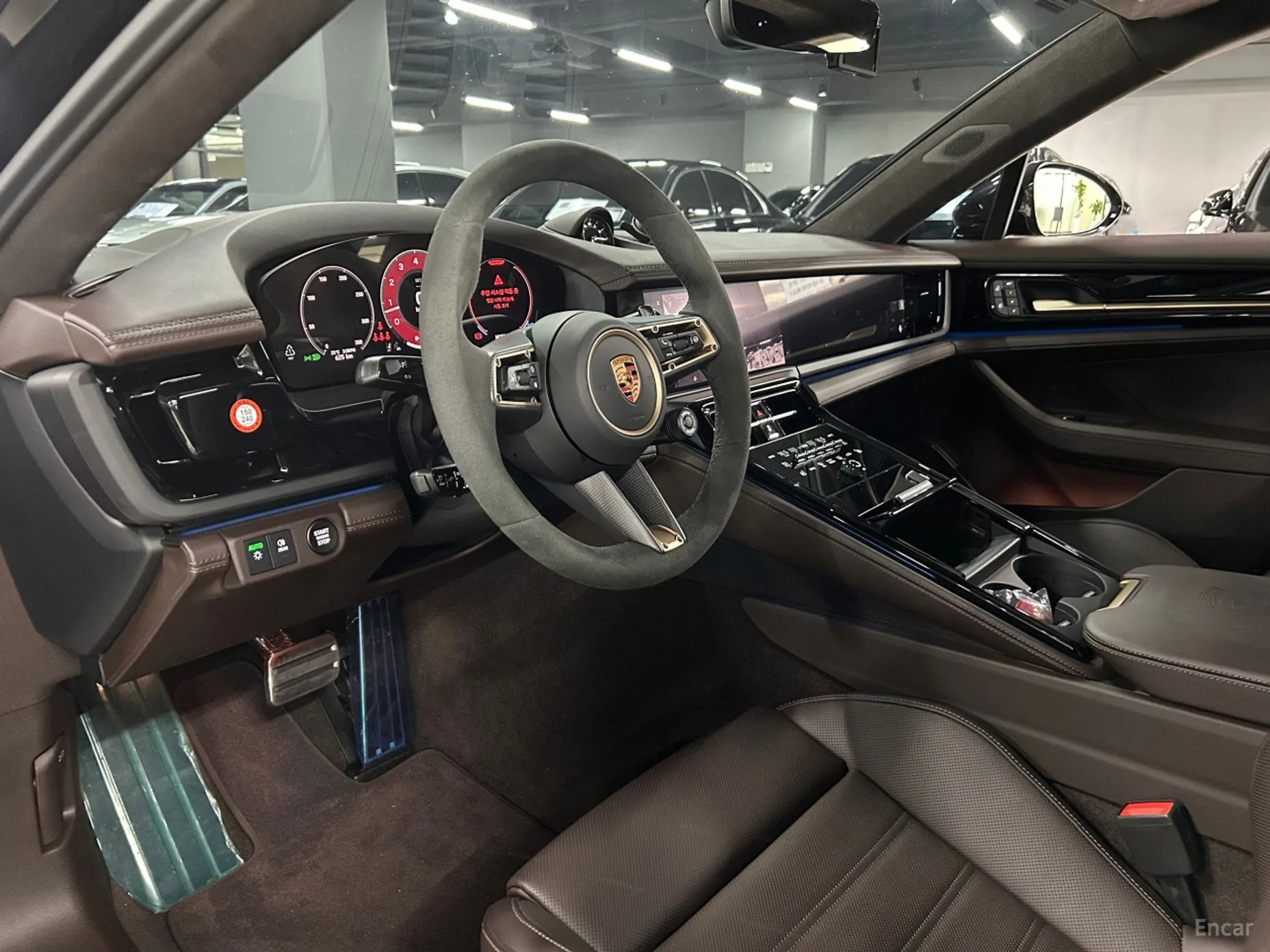 Porsche Panamera (976) превью 5