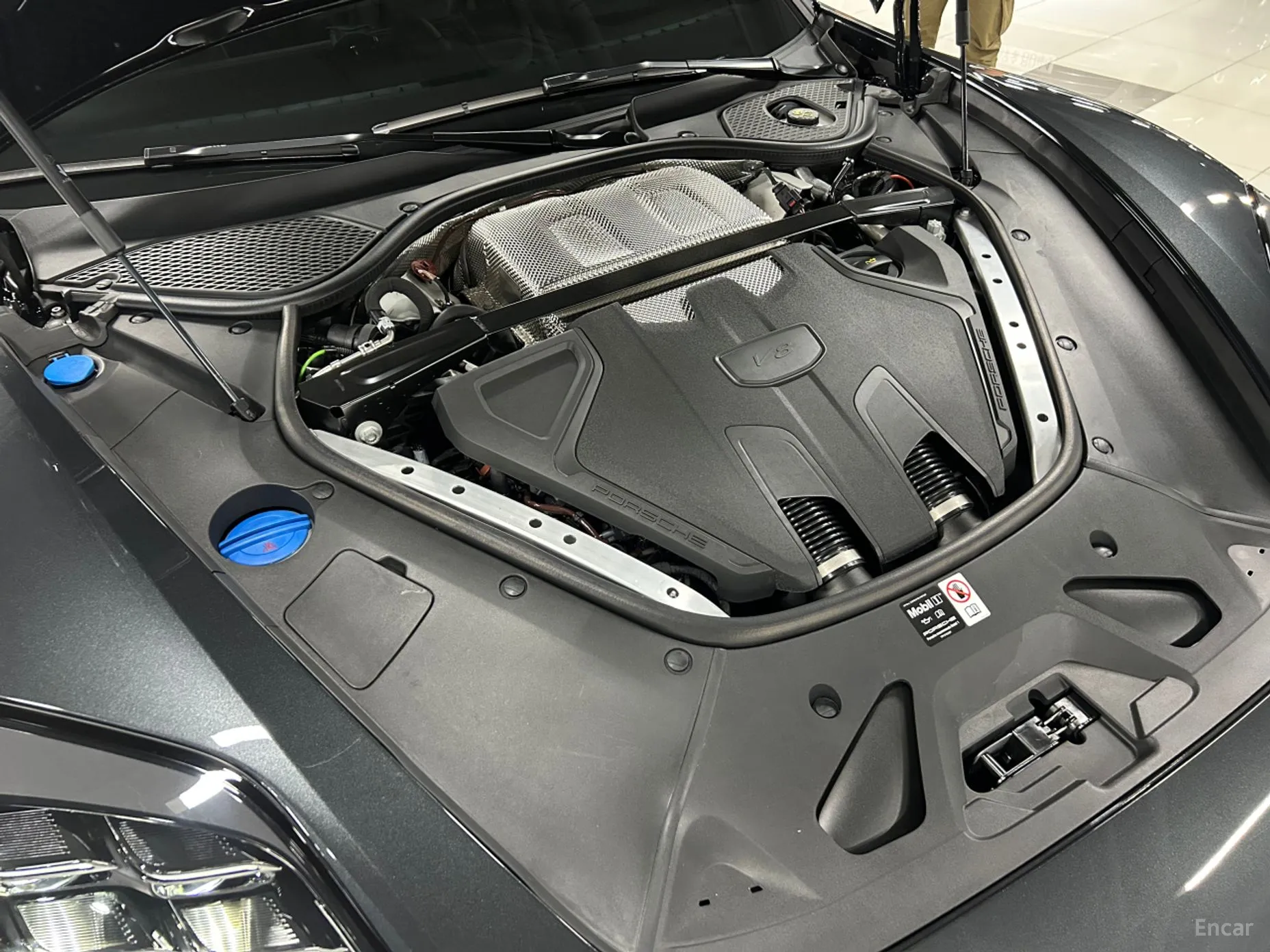 Porsche Panamera (976) превью 7