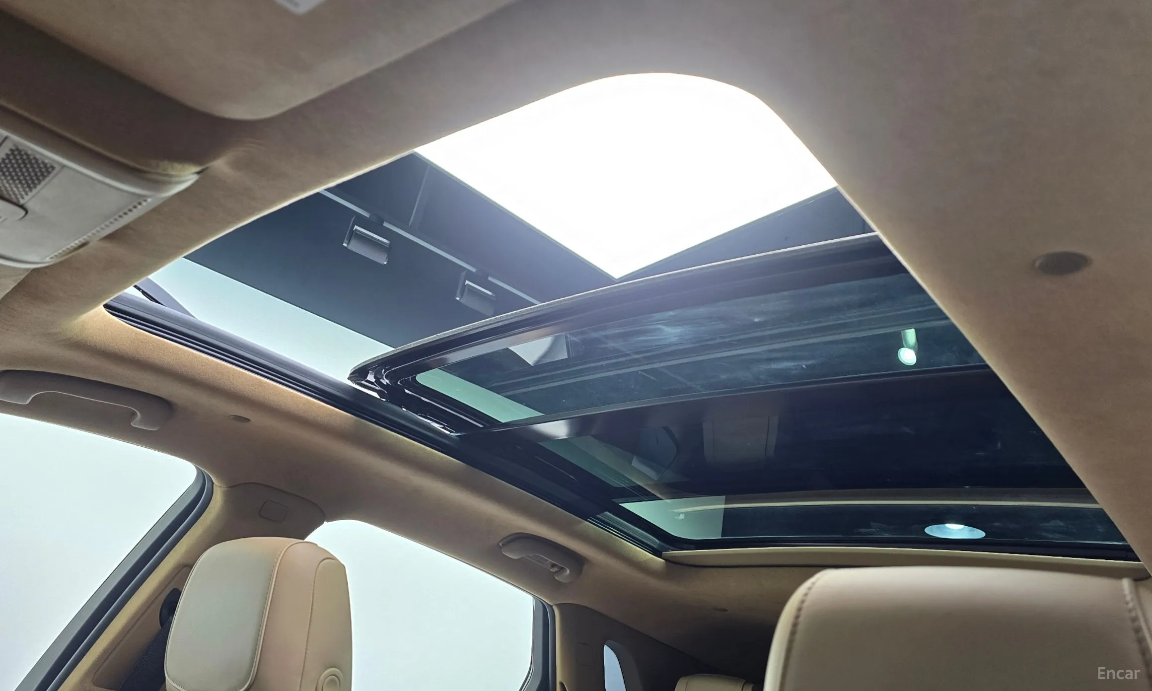 Cadillac XT5 превью 17