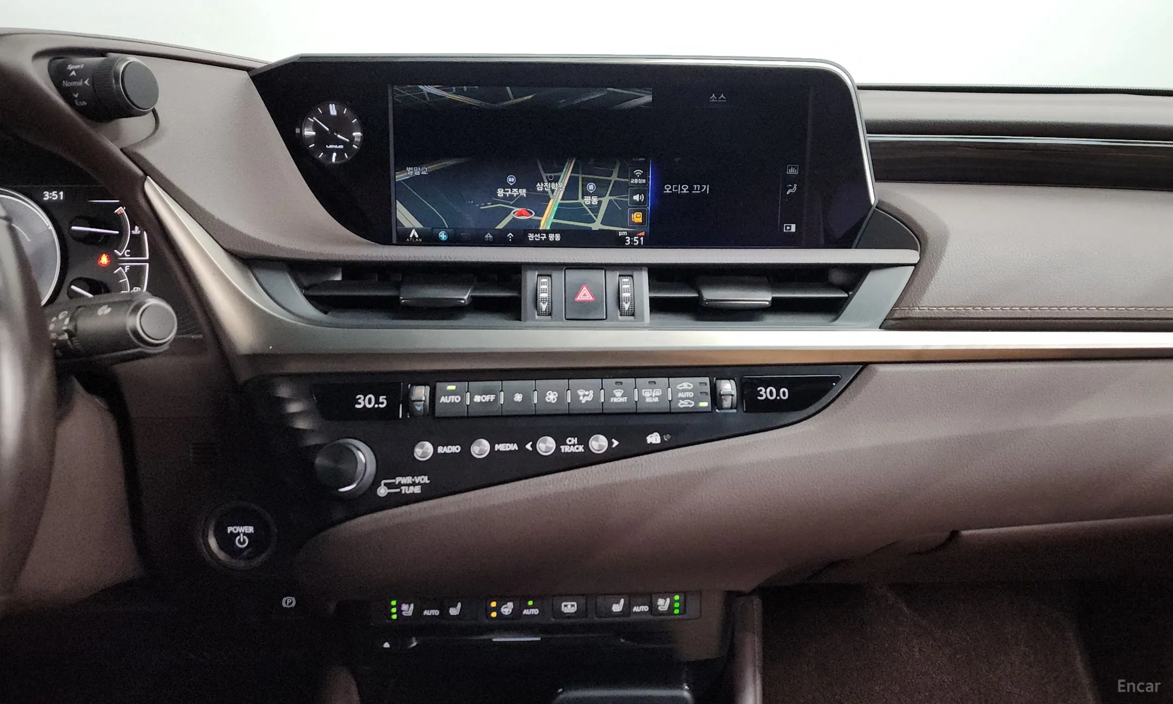 Lexus ES300h 7th Generation превью 14