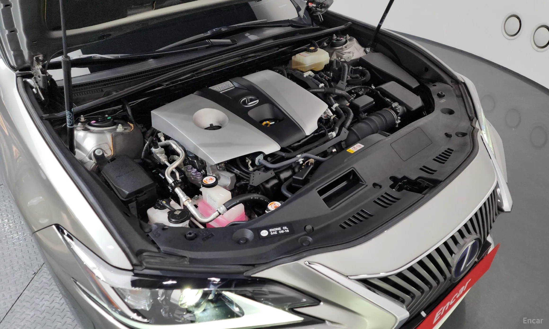 Lexus ES300h 7th Generation превью 6