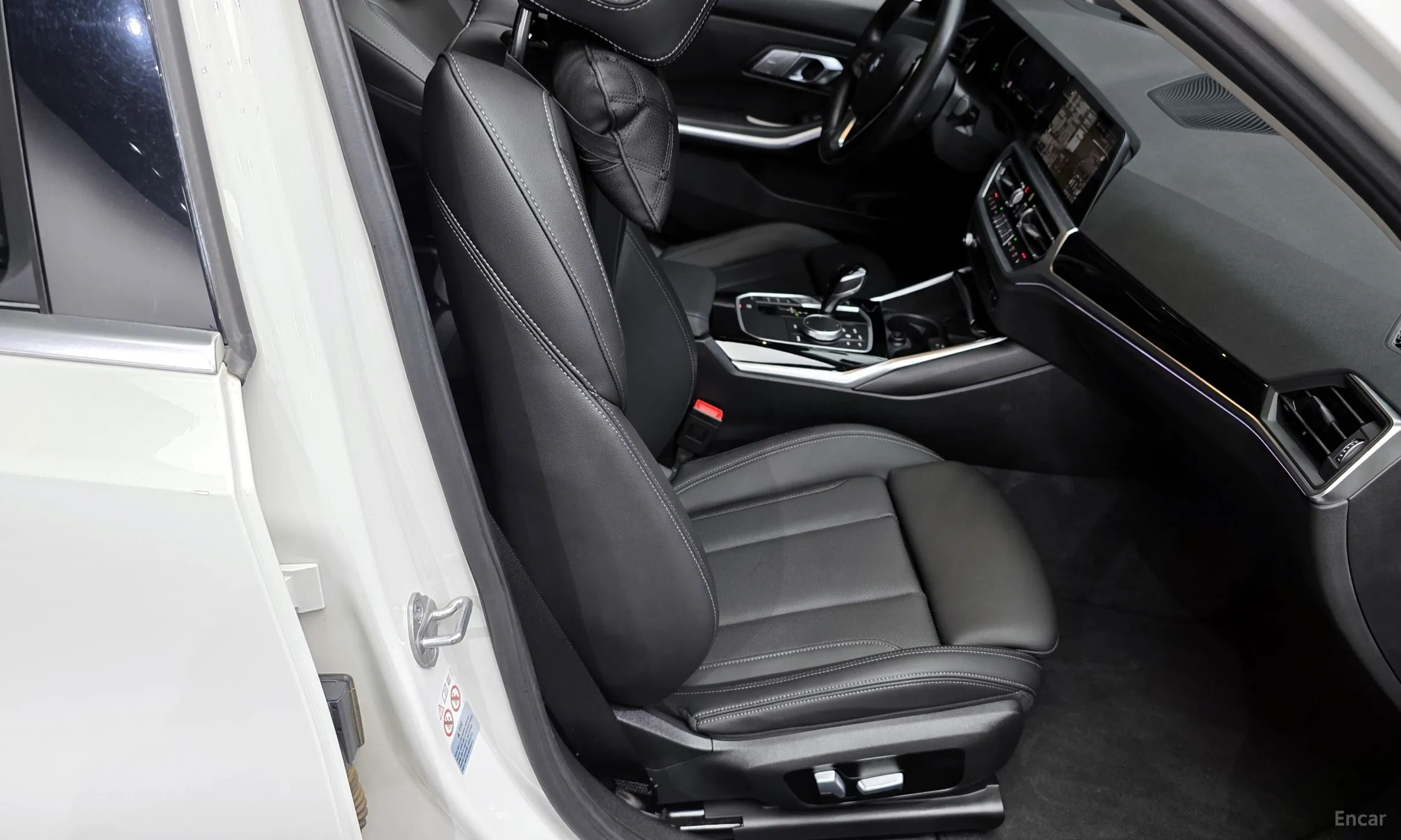 BMW 3 Series (G20) превью 12