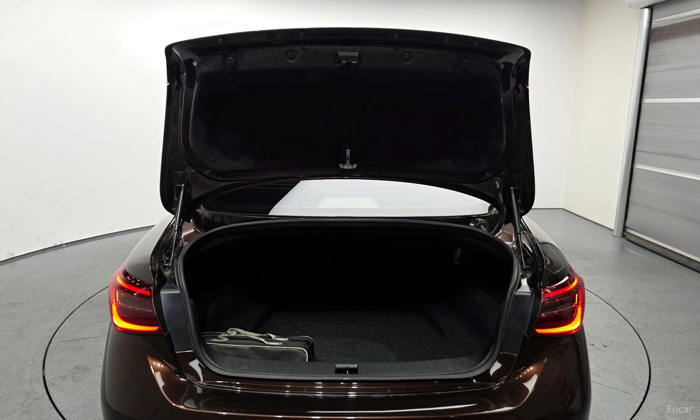 Infiniti Q50 превью 20