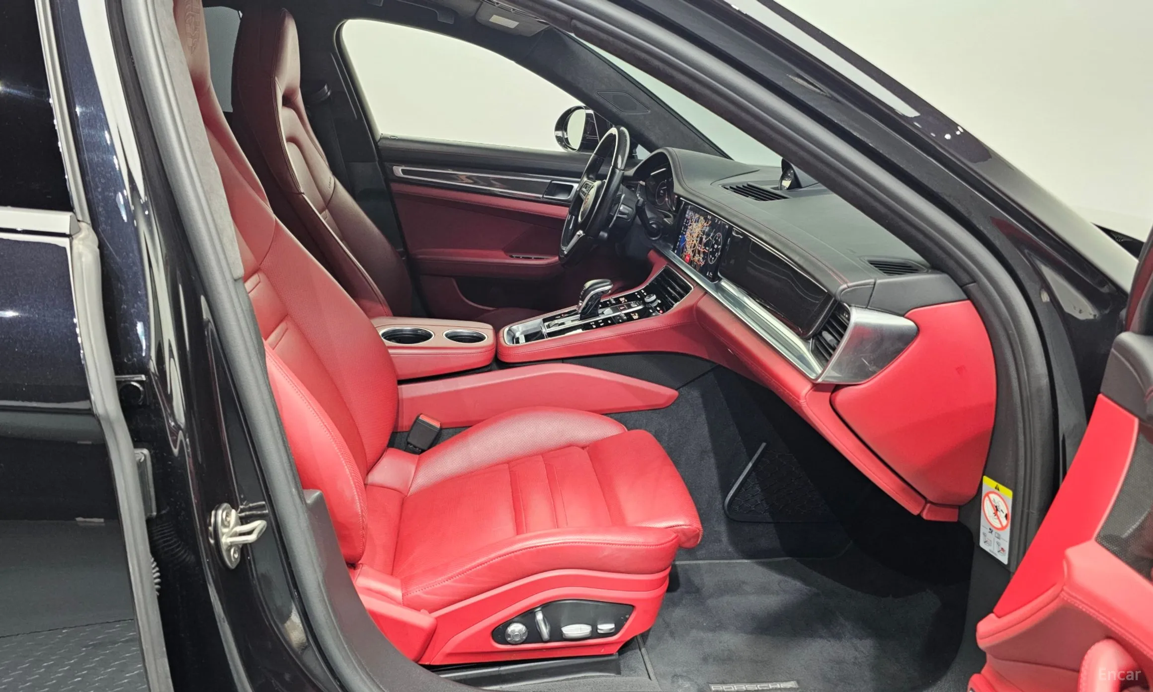Porsche Panamera (971) превью 11