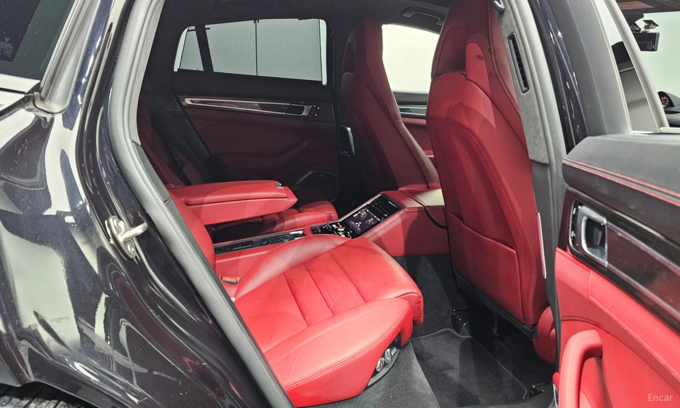 Porsche Panamera (971) превью 12