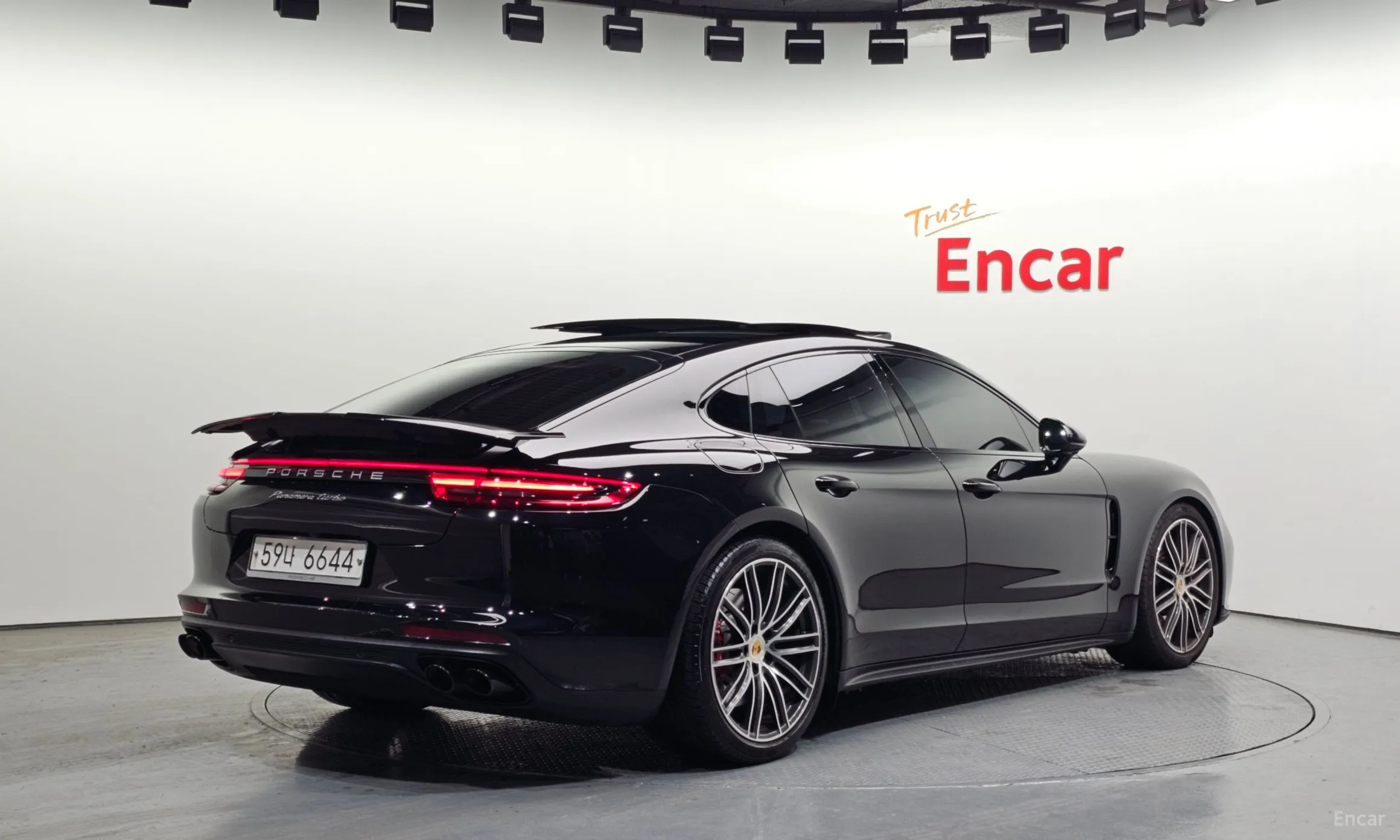 Porsche Panamera (971)