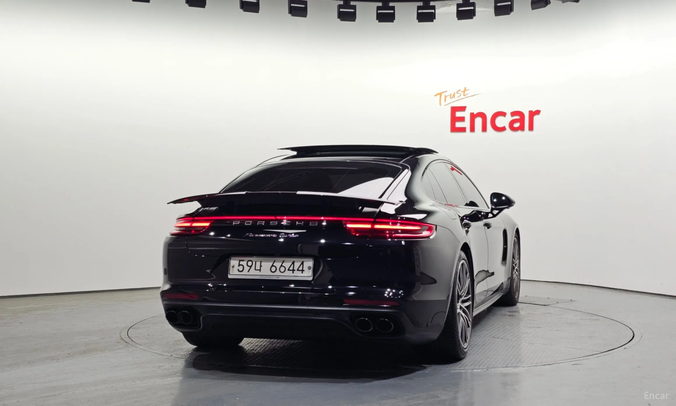 Porsche Panamera (971) превью 4