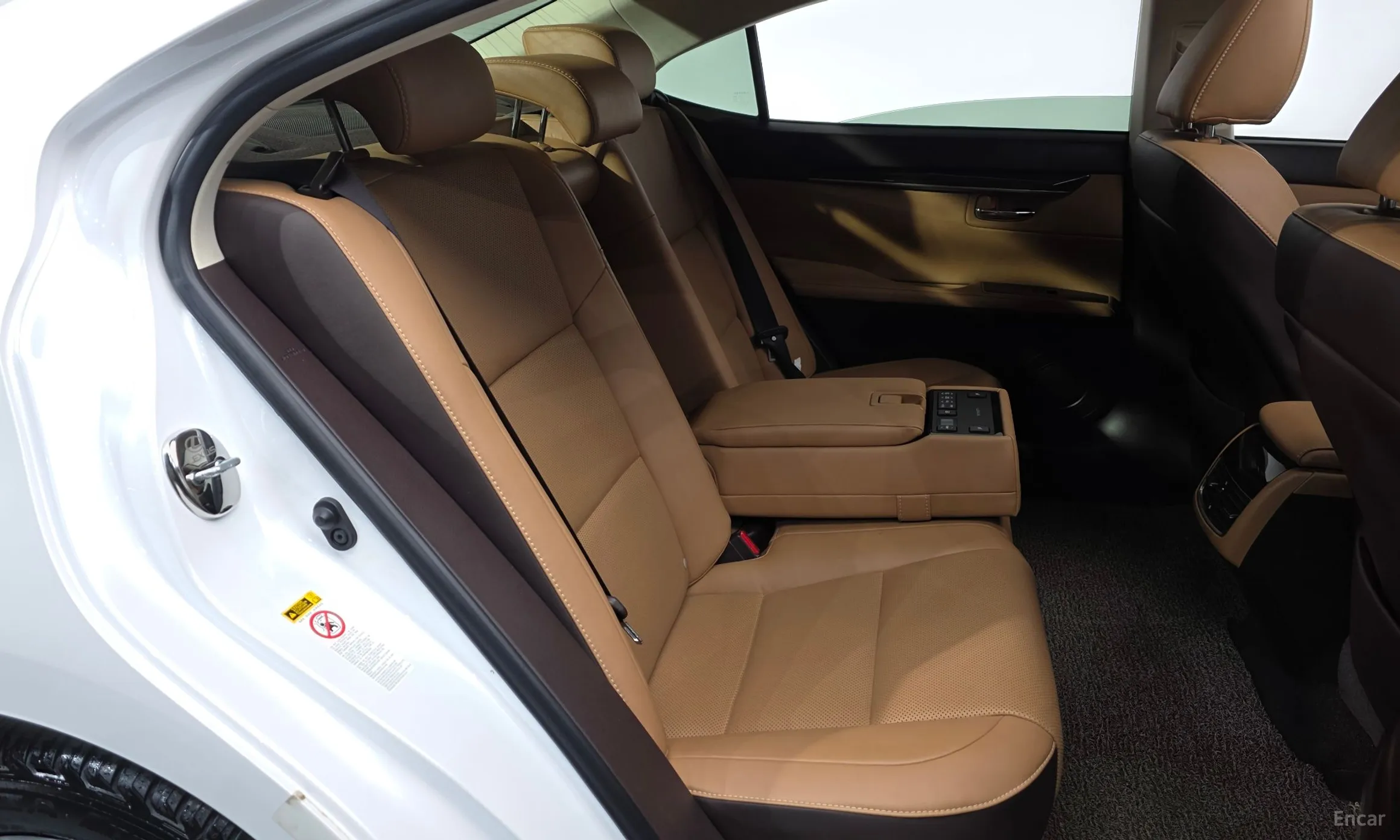 Lexus New ES350 превью 11