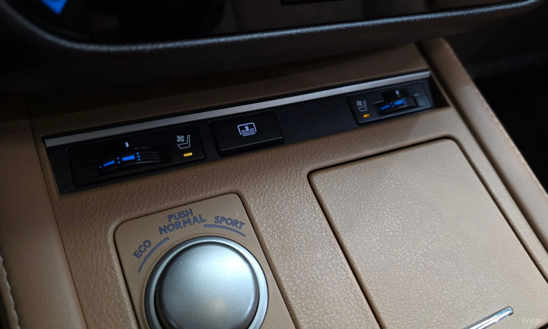 Lexus New ES350 превью 17