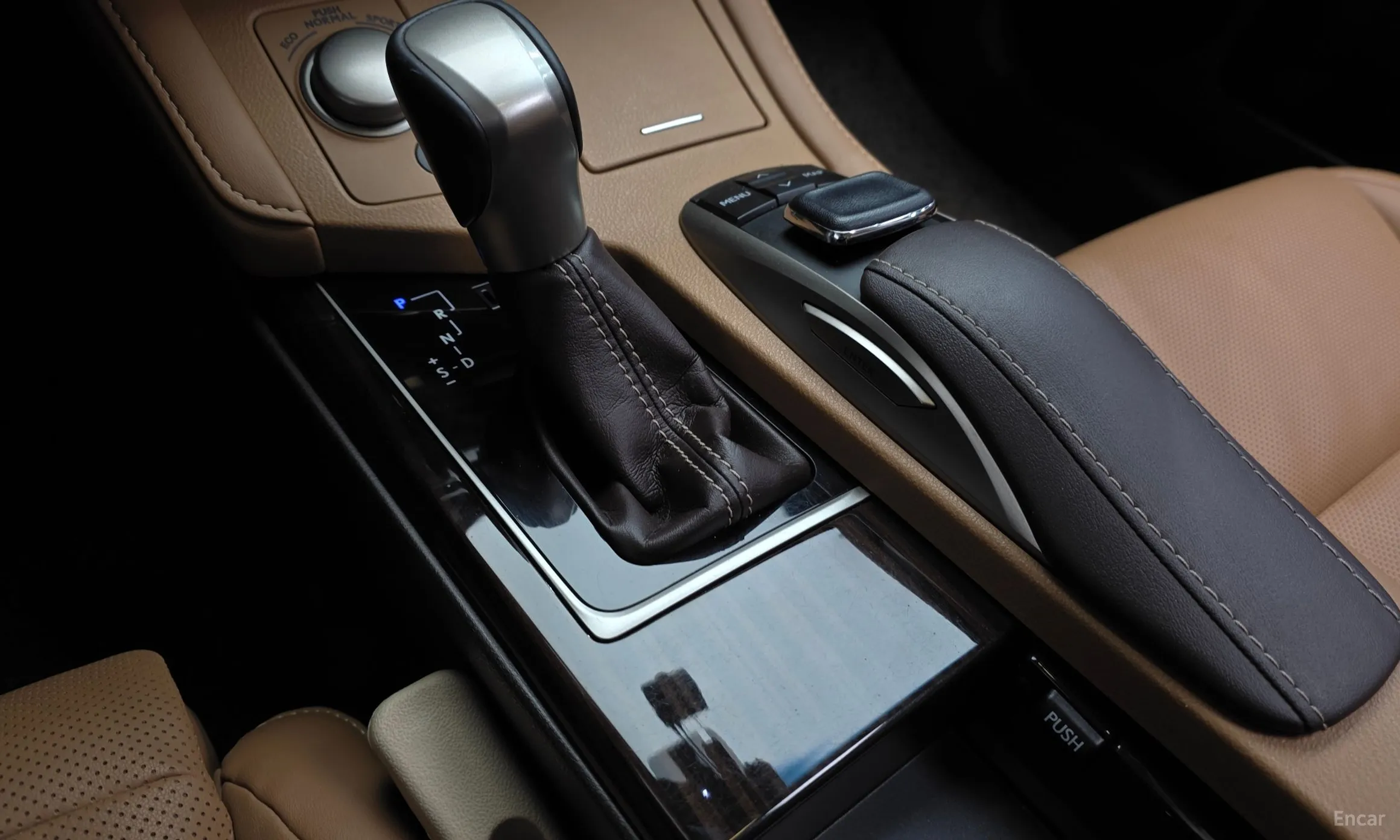 Lexus New ES350 превью 9