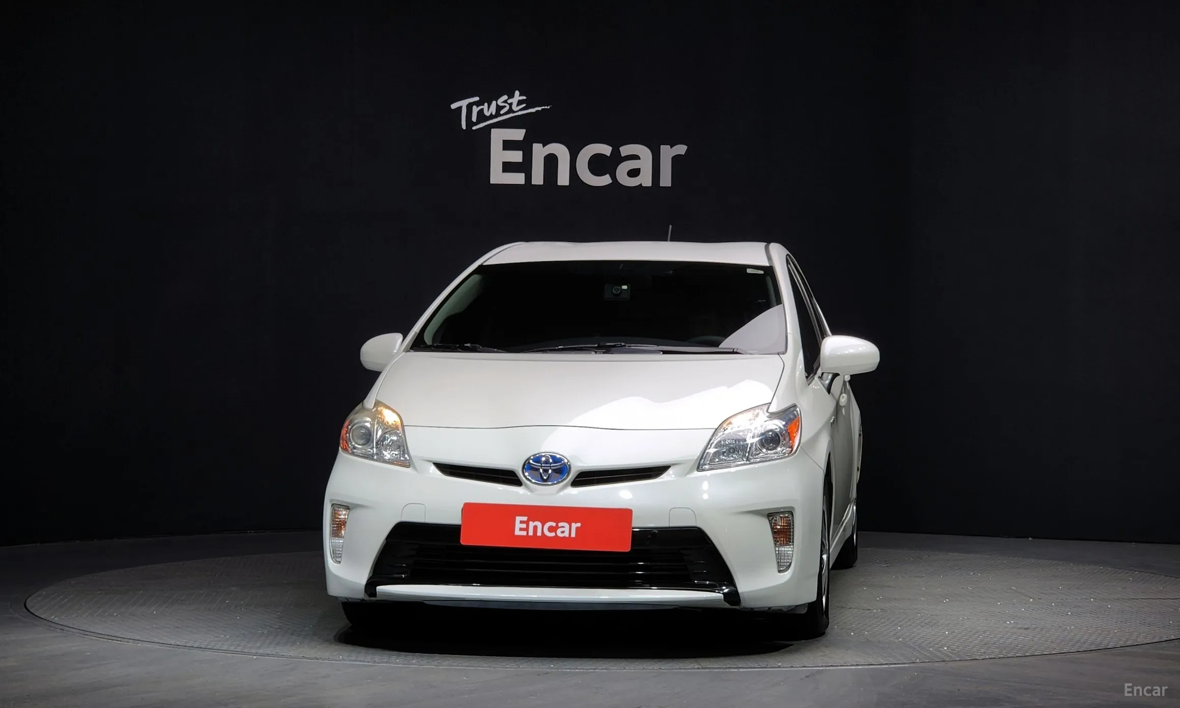 Toyota Toyota Prius превью 3