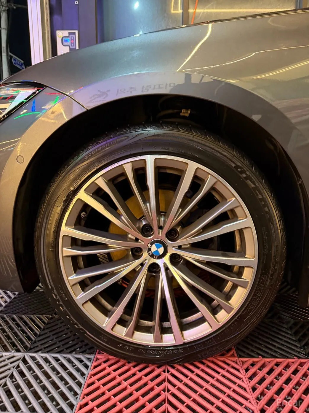 BMW 3 Series (G20) превью 7