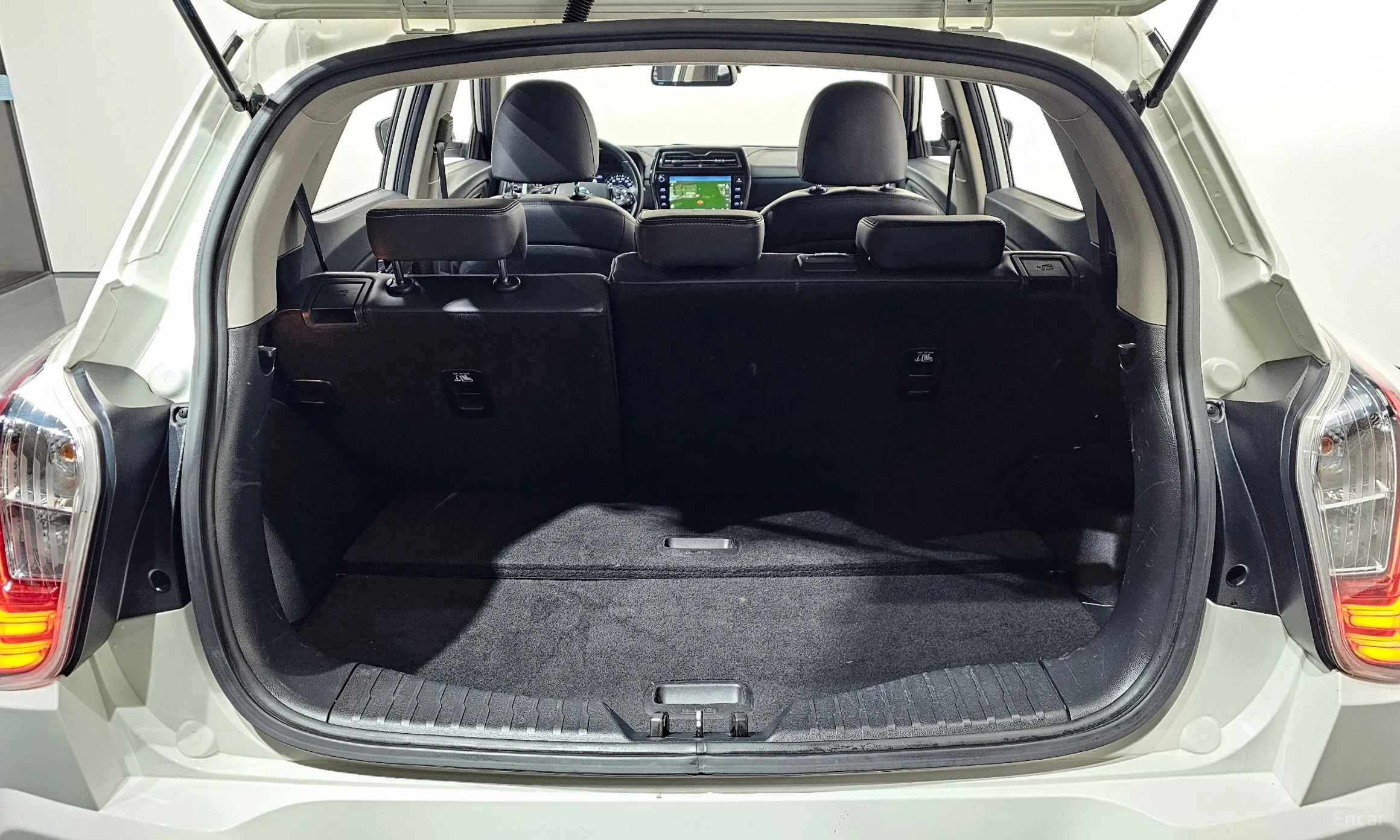 KG Mobility (SsangYong) Berry New Tivoli превью 20