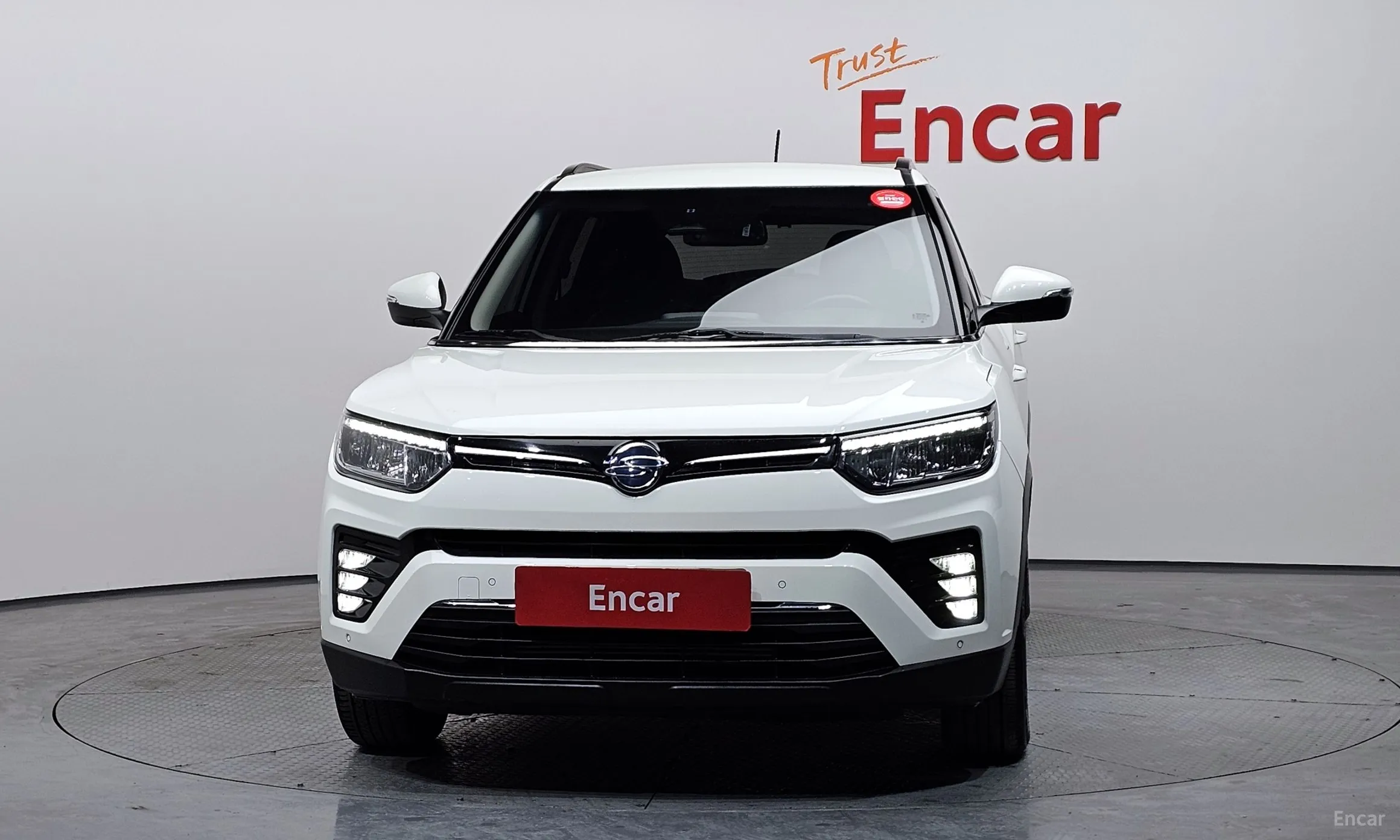 KG Mobility (SsangYong) Berry New Tivoli превью 3