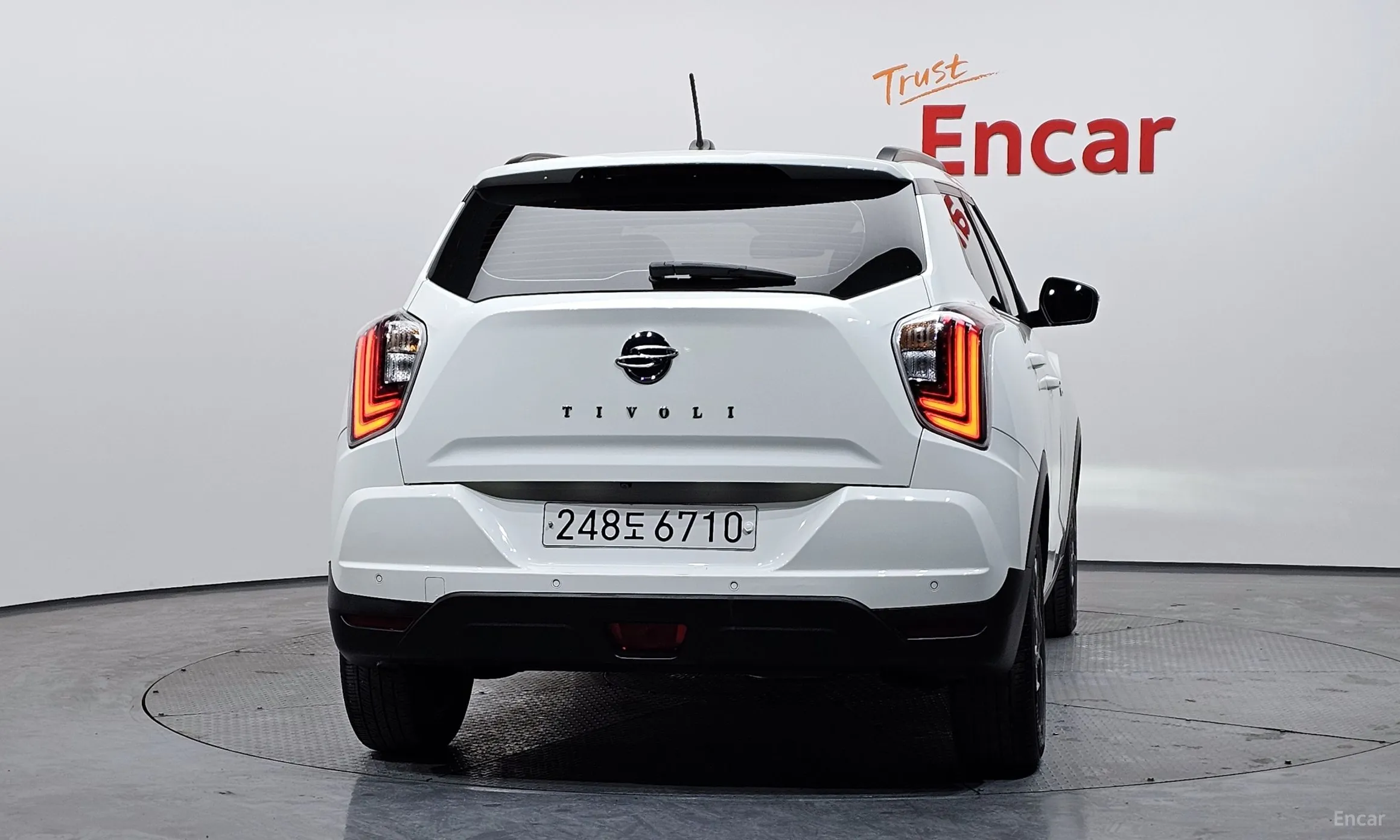 KG Mobility (SsangYong) Berry New Tivoli превью 4