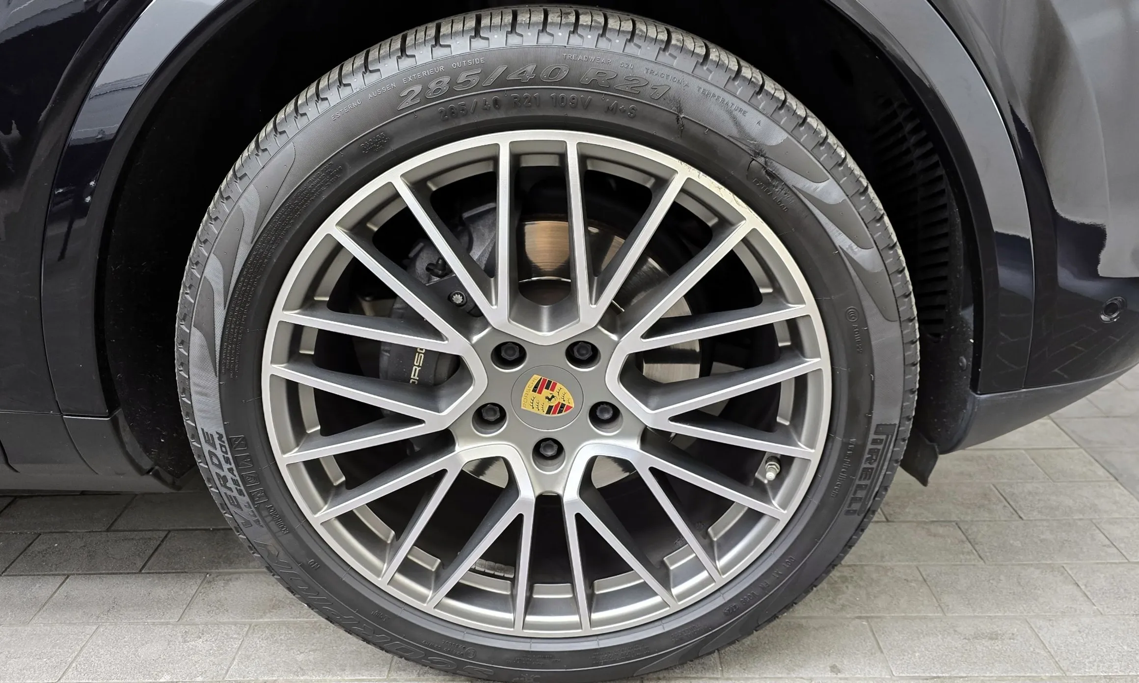Porsche Cayenne (PO536) превью 5