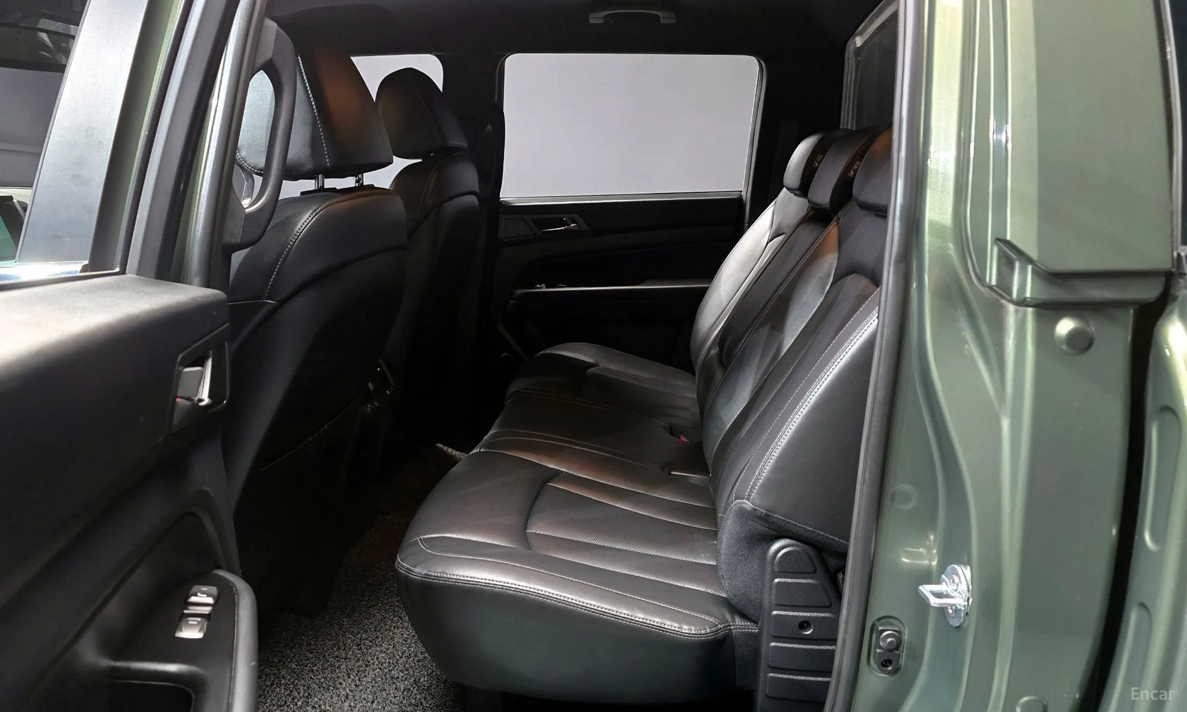 KG Mobility (SsangYong) Rexton Sports превью 12