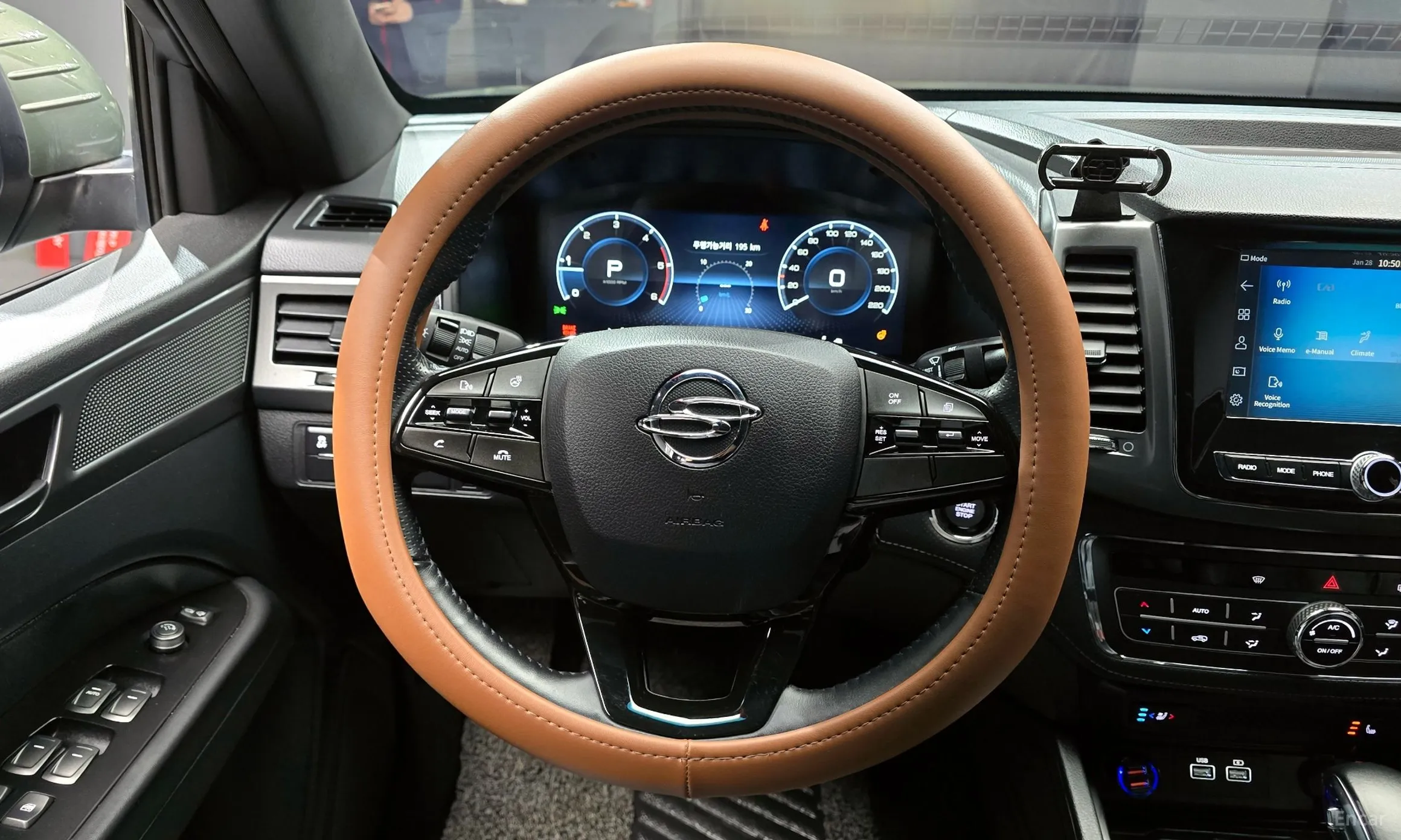 KG Mobility (SsangYong) Rexton Sports превью 14