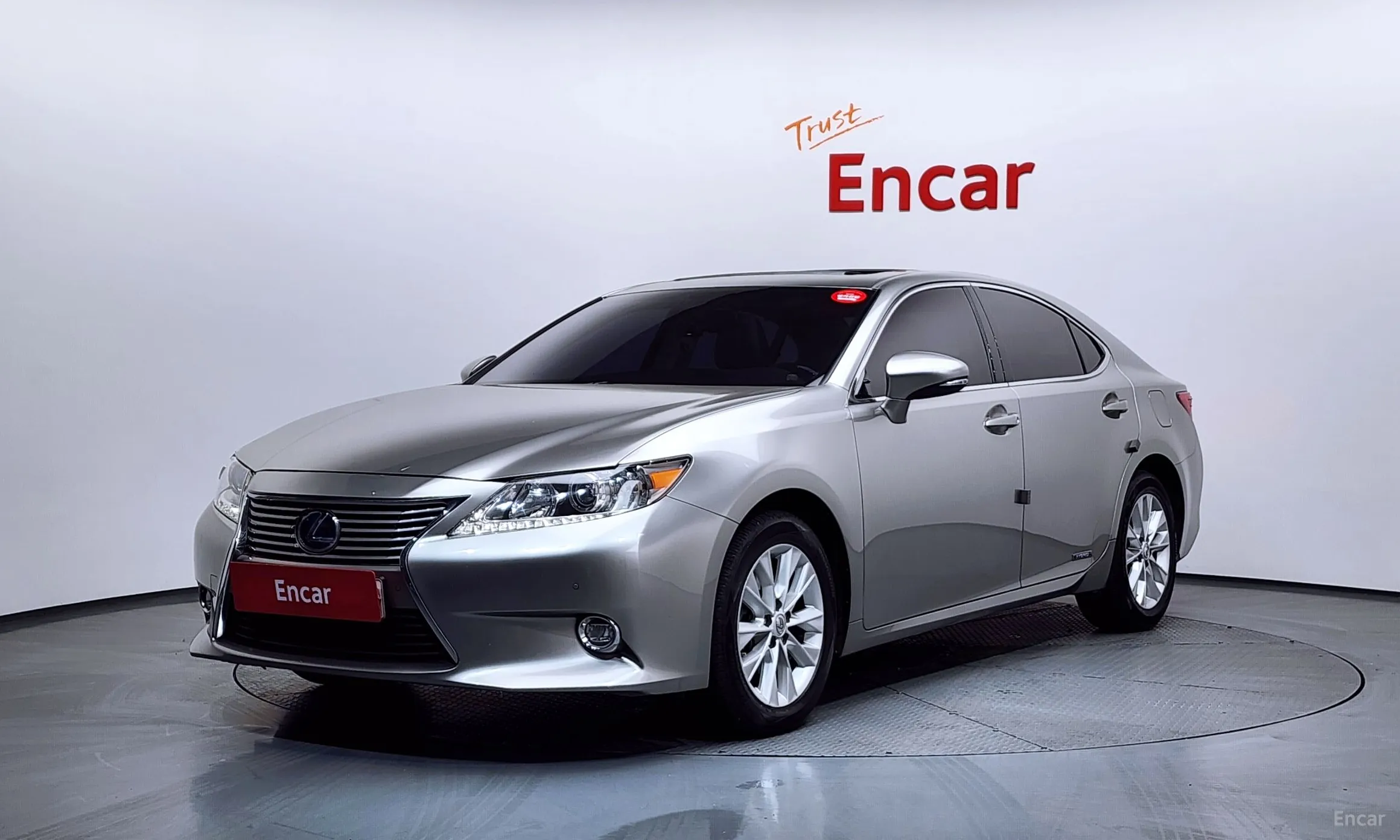 New ES300h