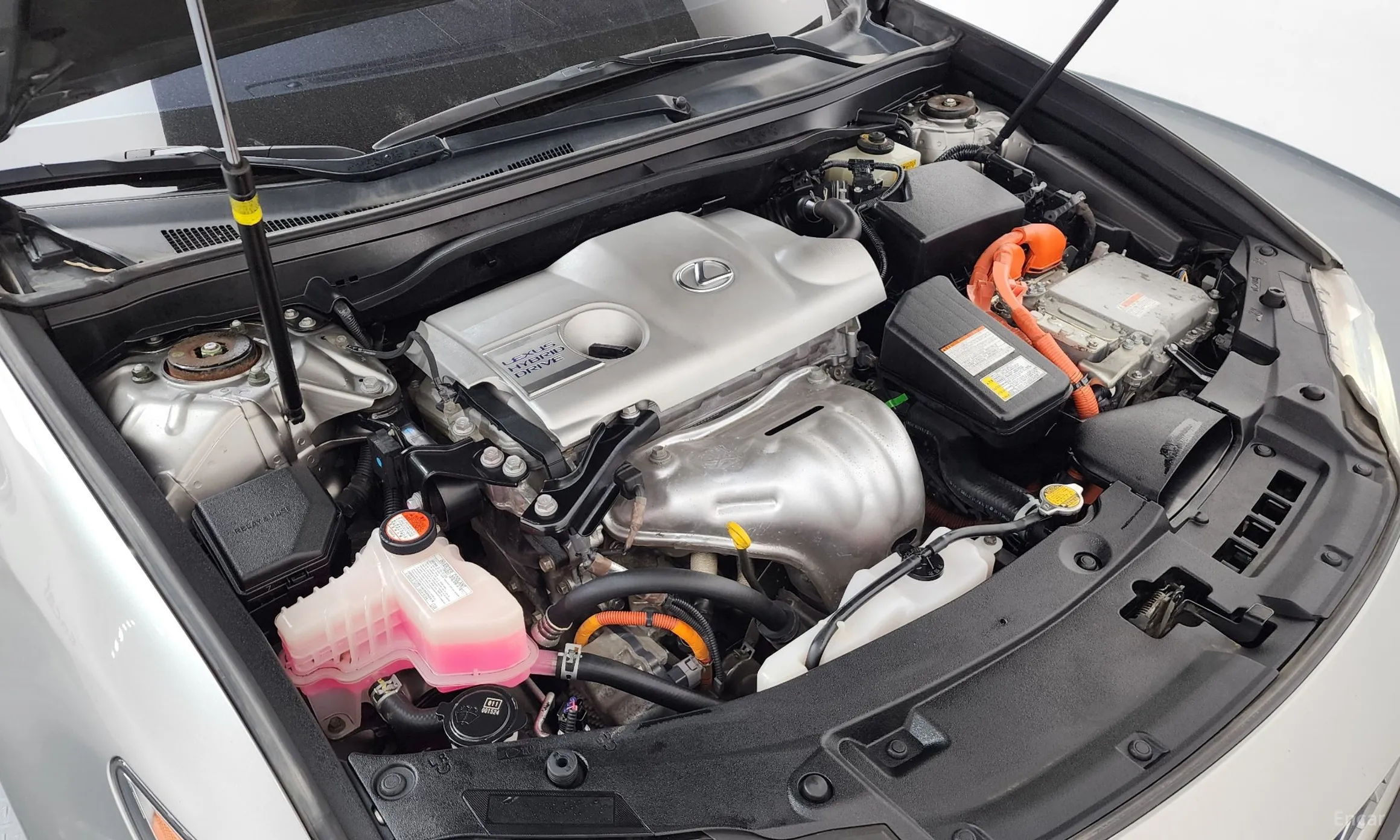 Lexus New ES300h превью 6