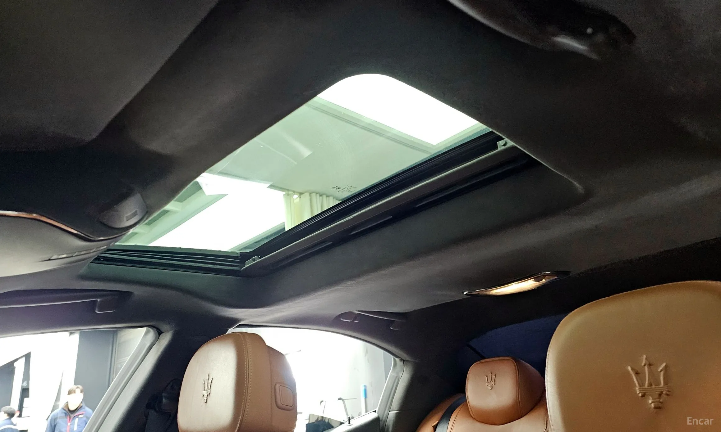 Maserati Ghibli превью 18
