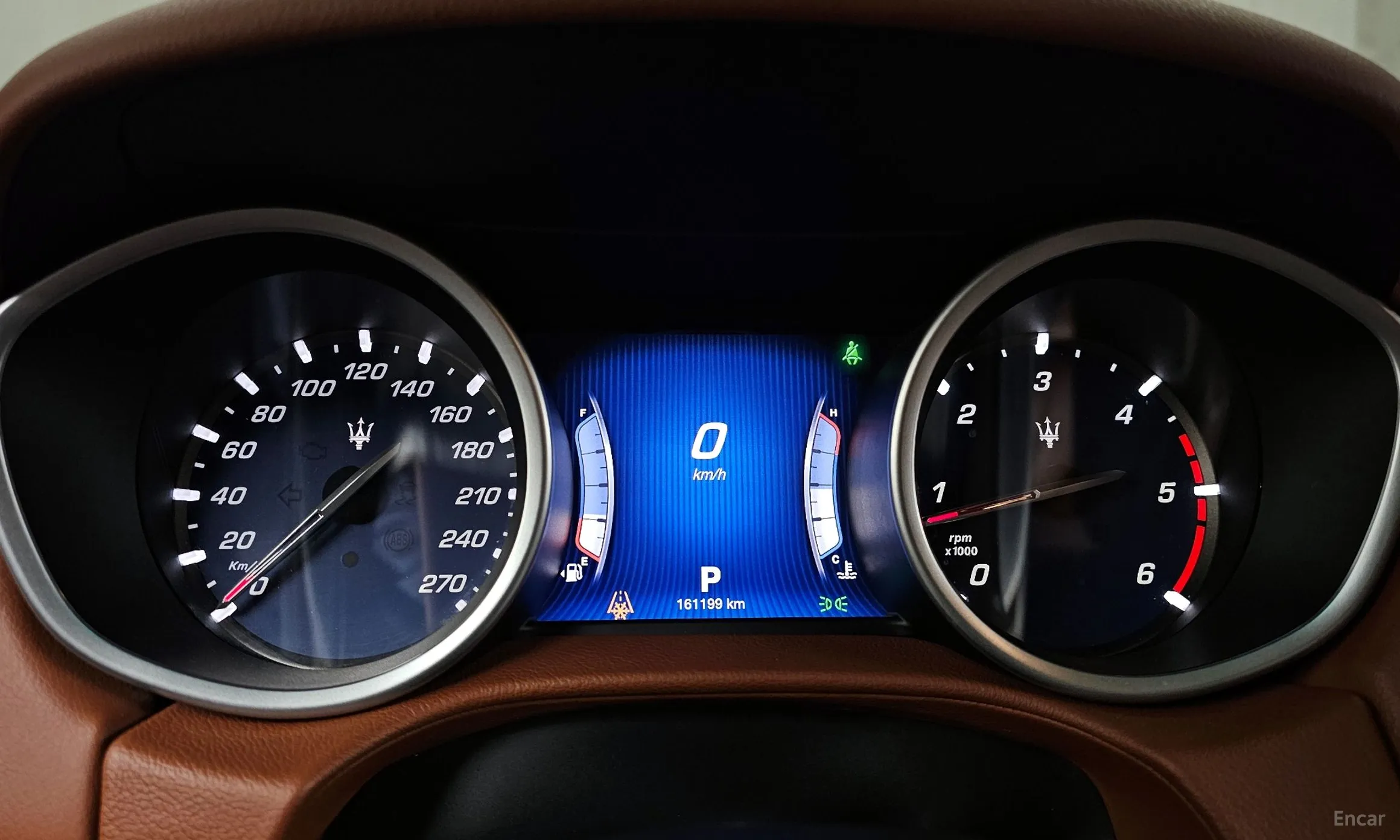 Maserati Ghibli превью 8