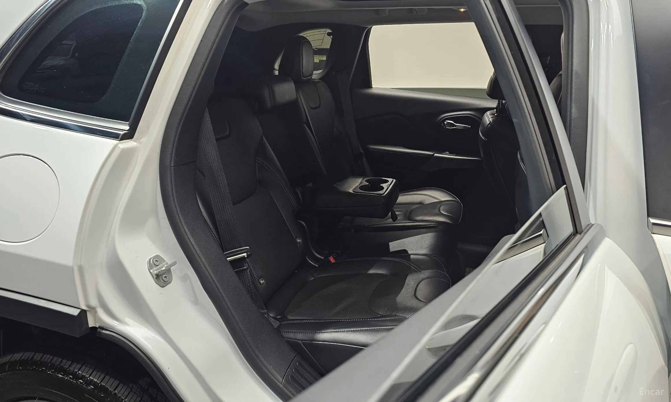 Jeep Cherokee (KL) превью 12