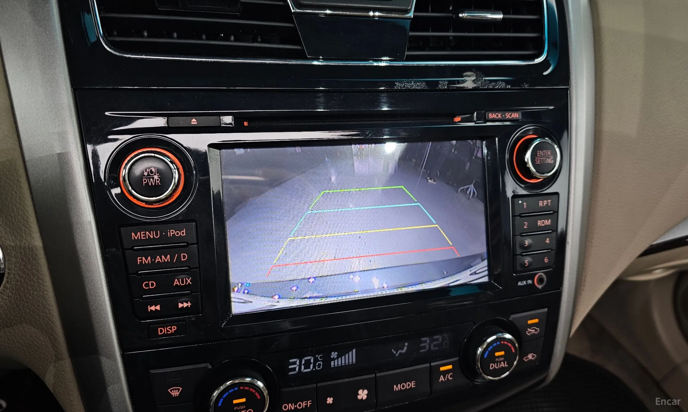 Nissan Altima превью 15