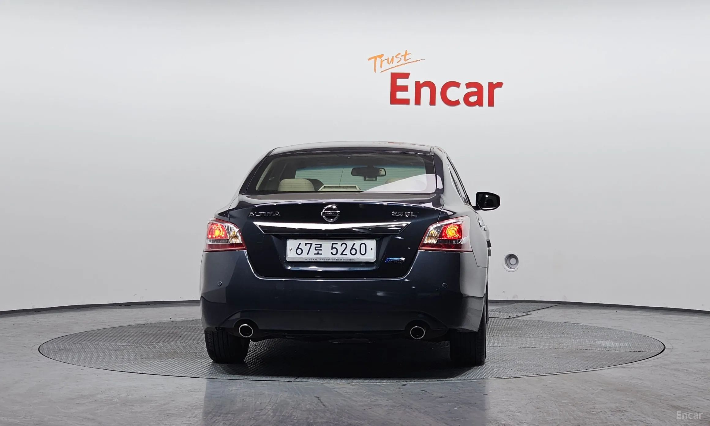 Nissan Altima превью 4