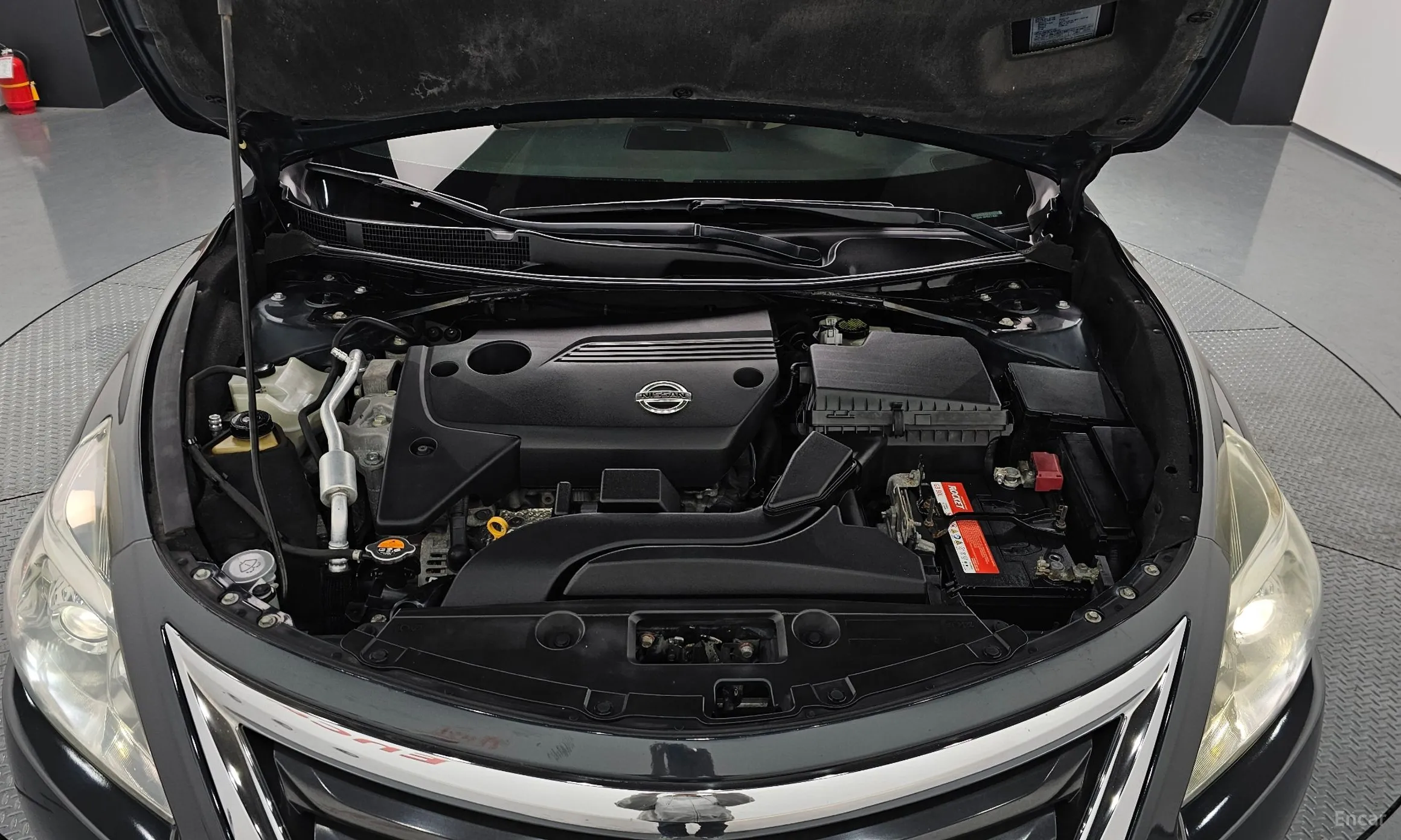 Nissan Altima превью 6
