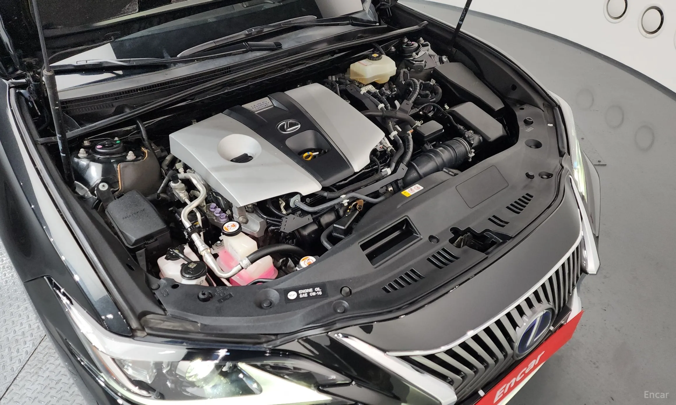 Lexus ES300h 7th Generation превью 6