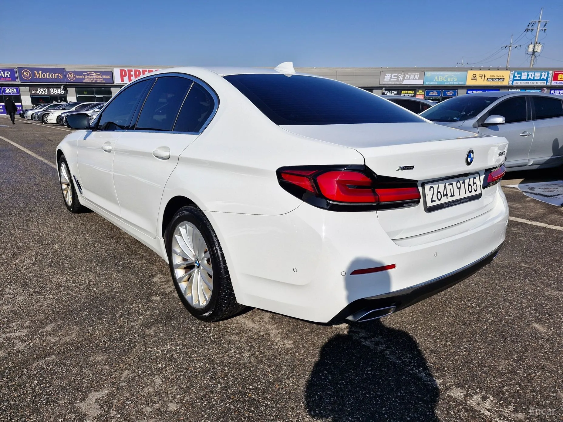 BMW 5 Series (G30) превью 6