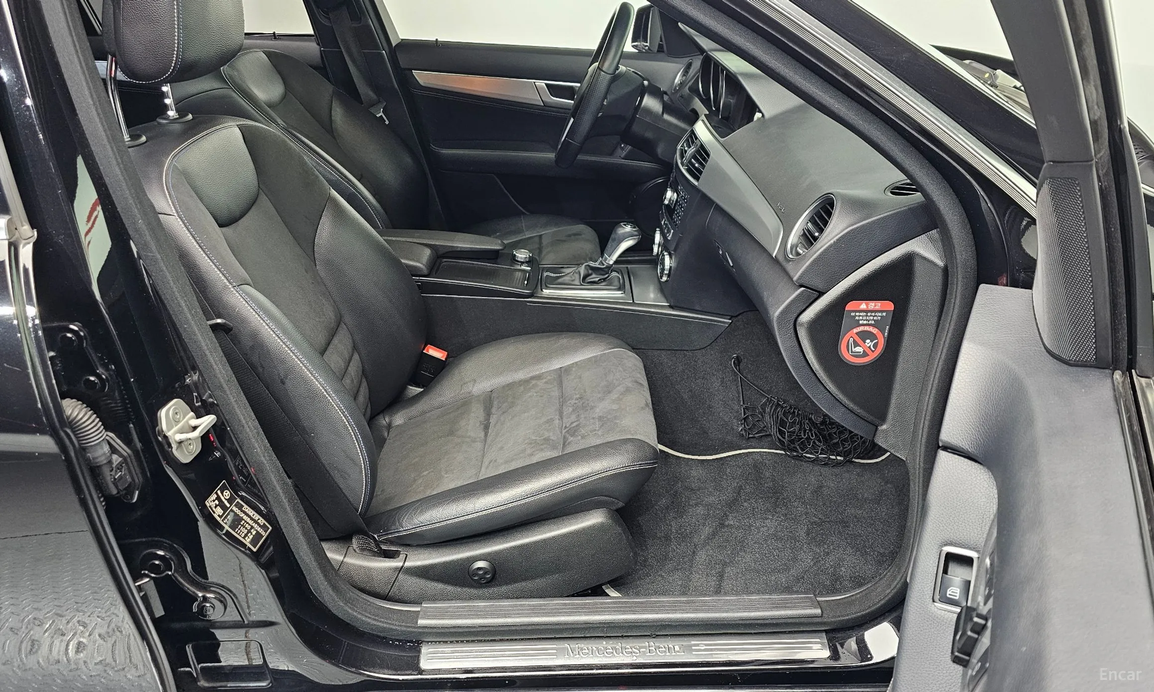 Mercedes Benz C-Class W204 превью 10