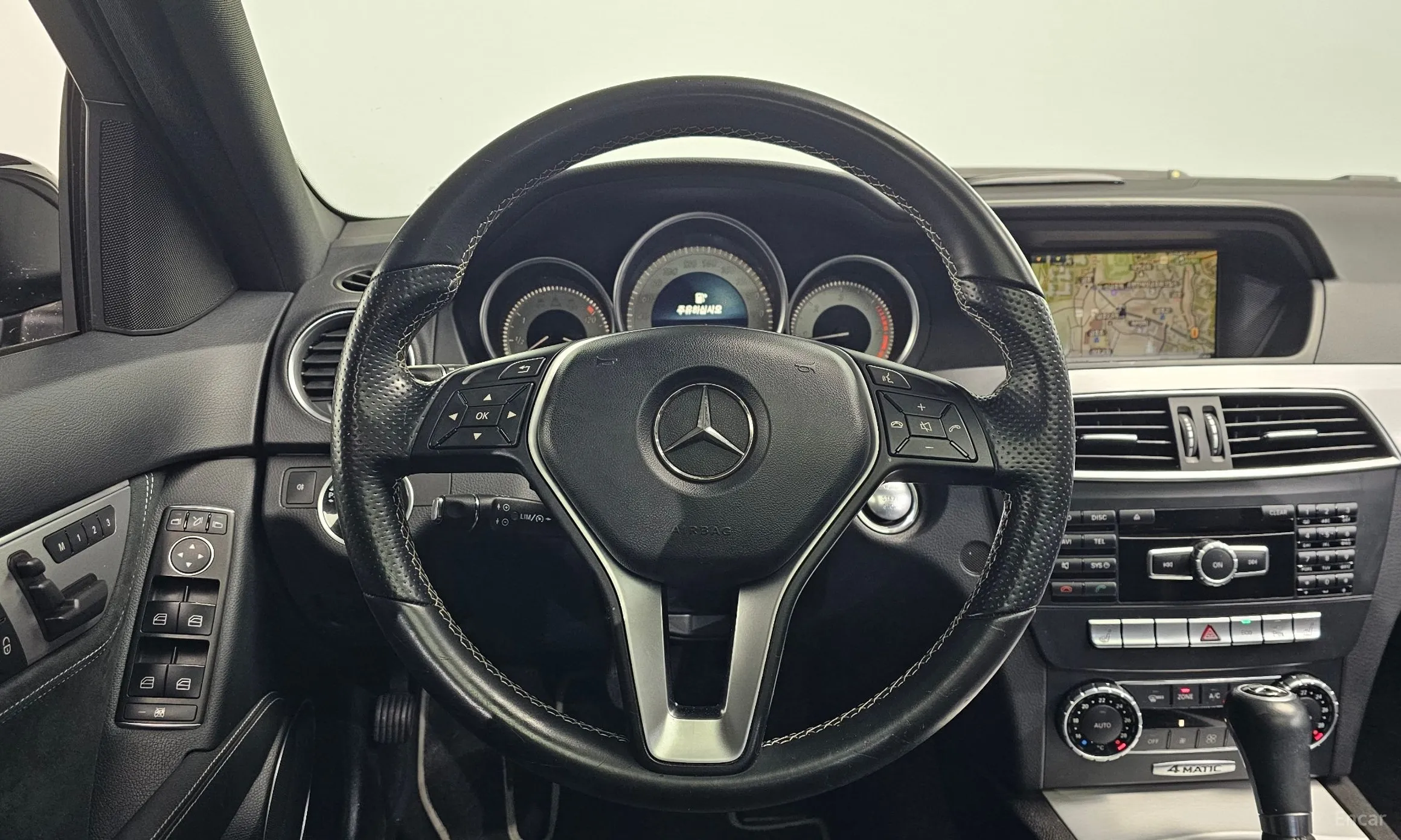 Mercedes Benz C-Class W204 превью 12