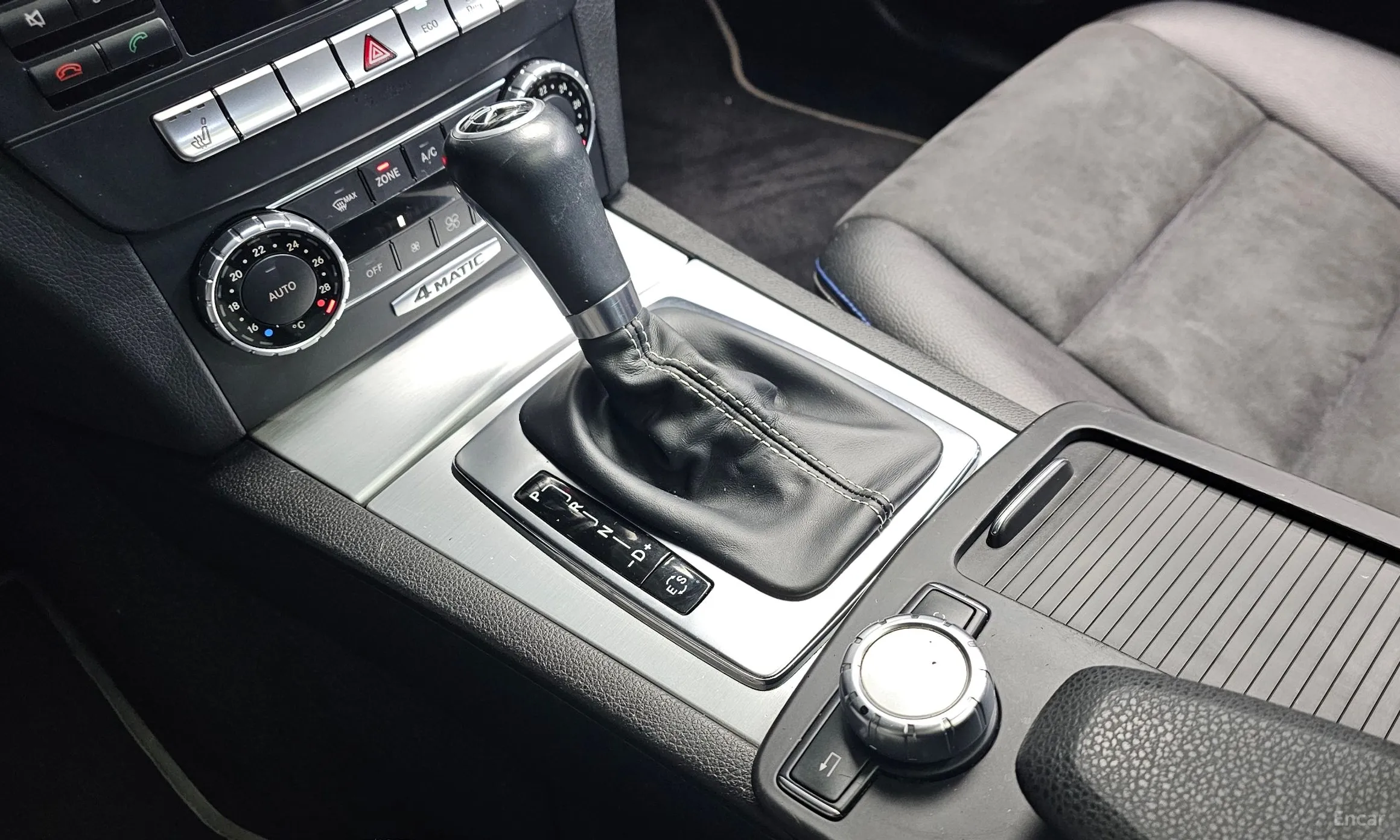 Mercedes Benz C-Class W204 превью 9