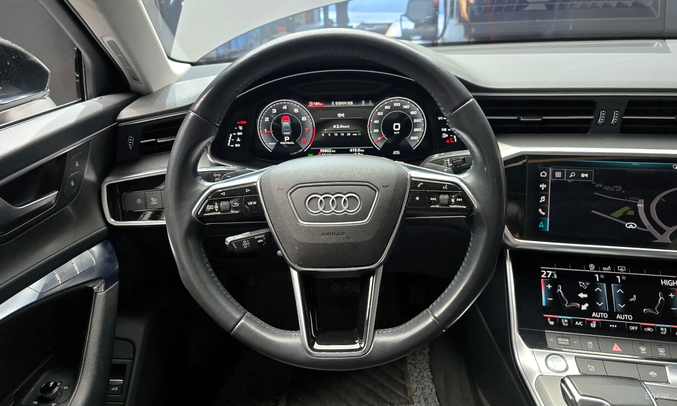 Audi A6 (C8) превью 14
