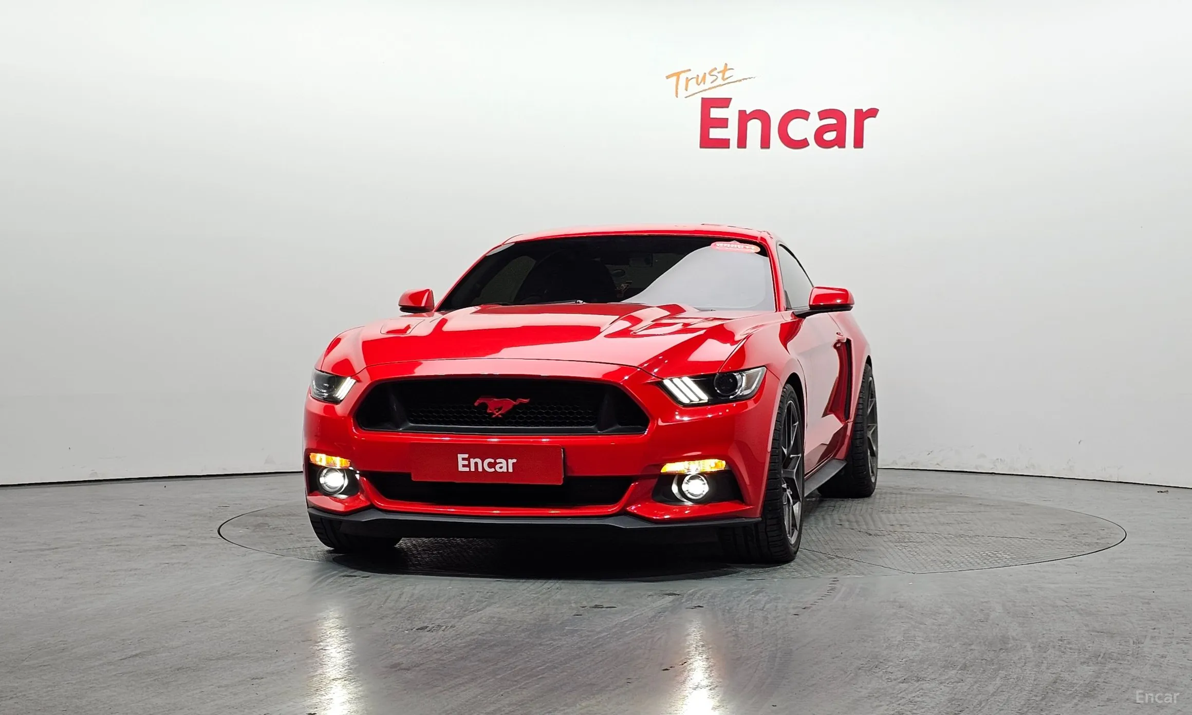 Ford Mustang превью 3