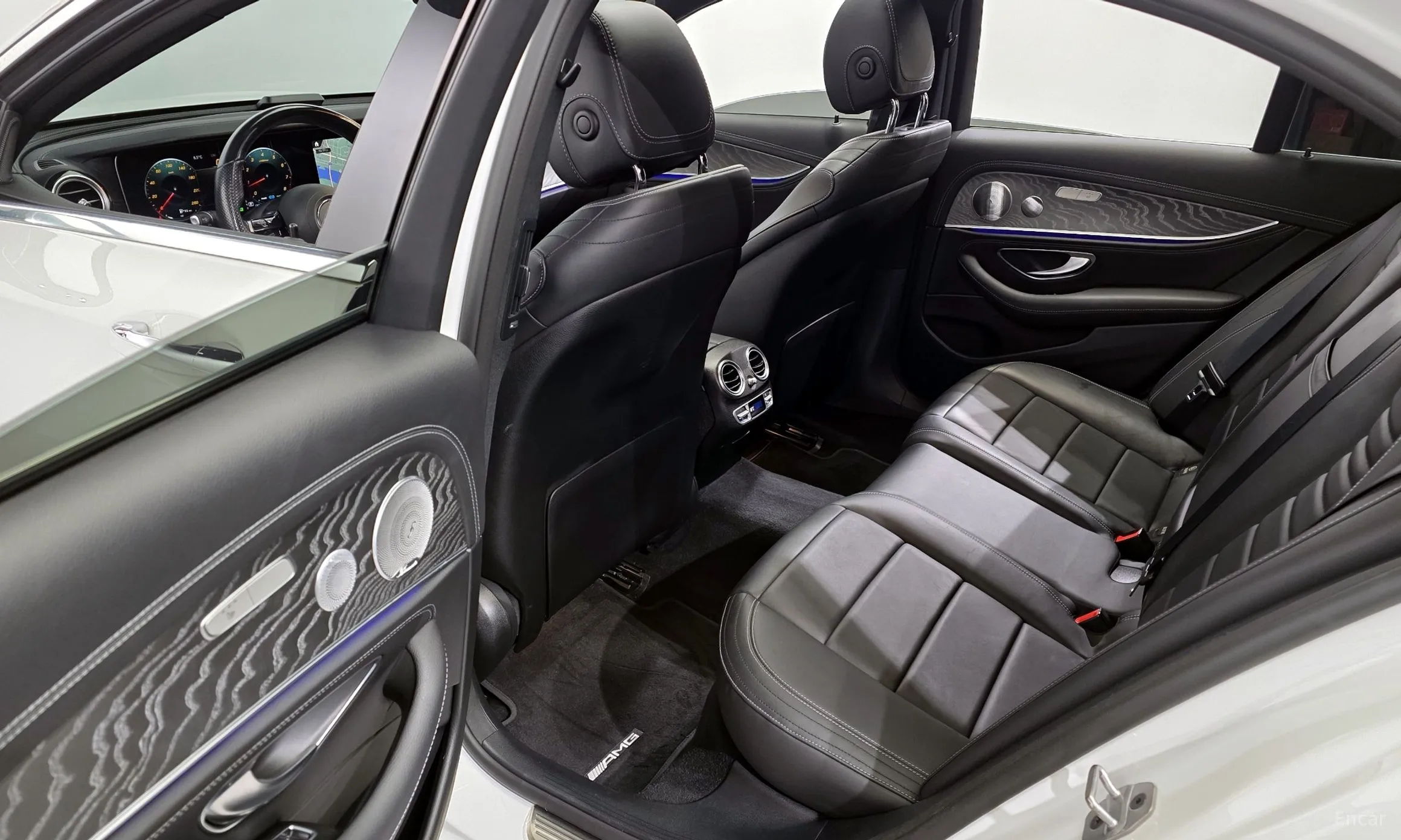 Mercedes Benz E-Class W213 превью 11