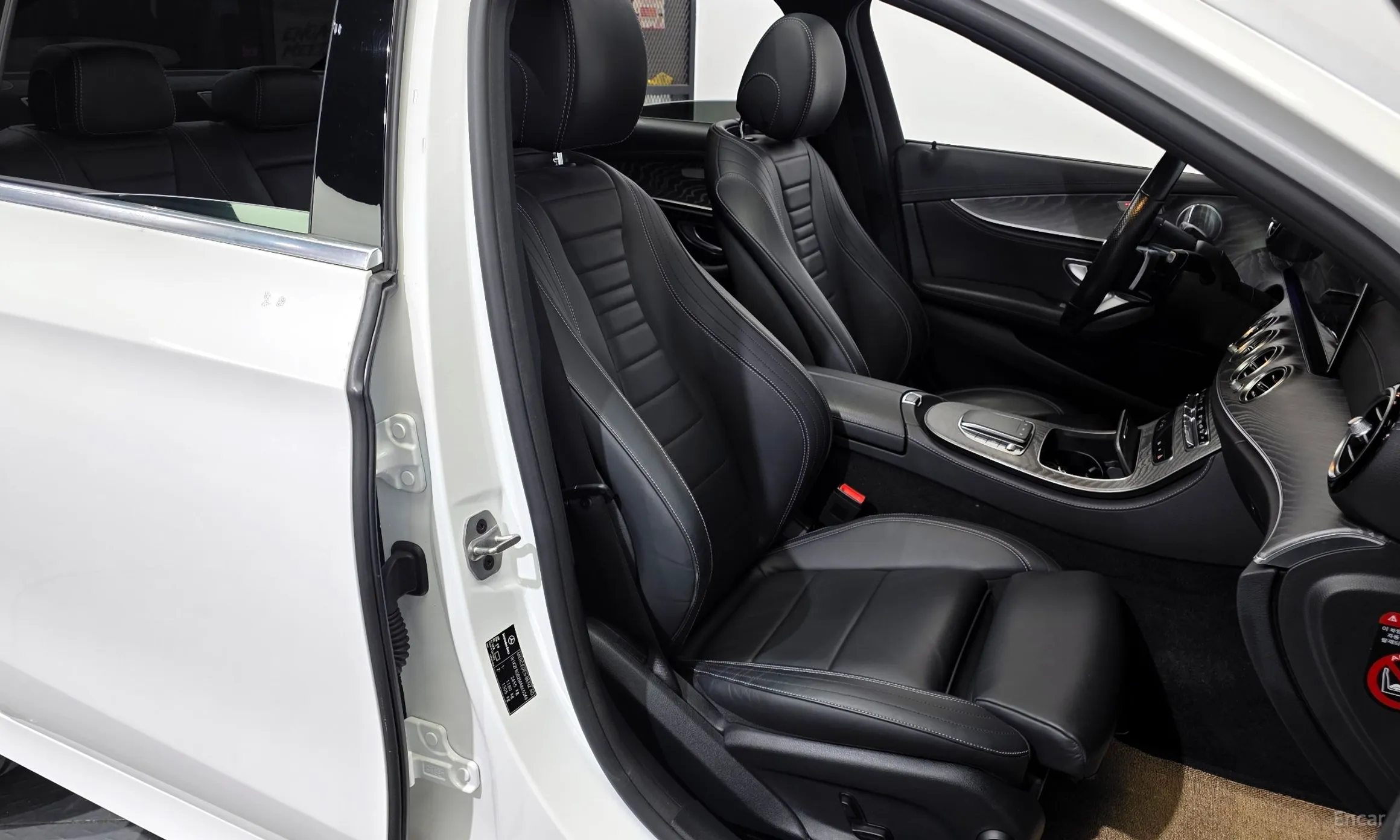 Mercedes Benz E-Class W213 превью 12