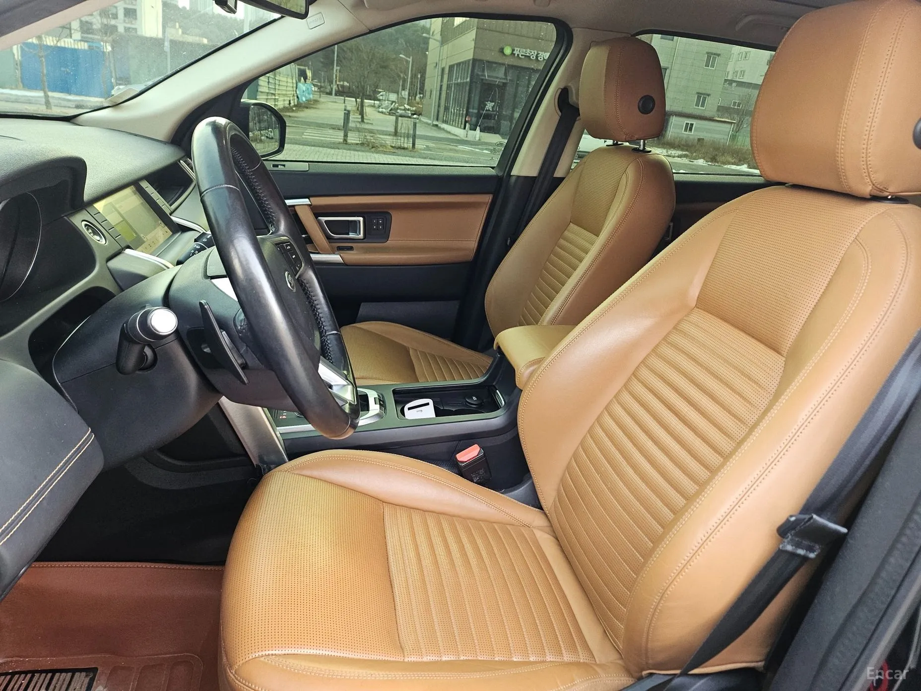Land Rover Discovery Sports превью 12