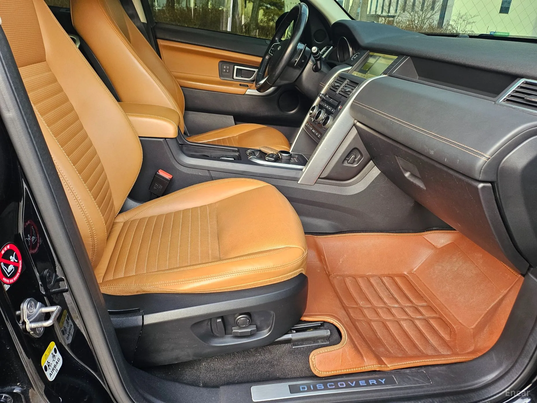 Land Rover Discovery Sports превью 13