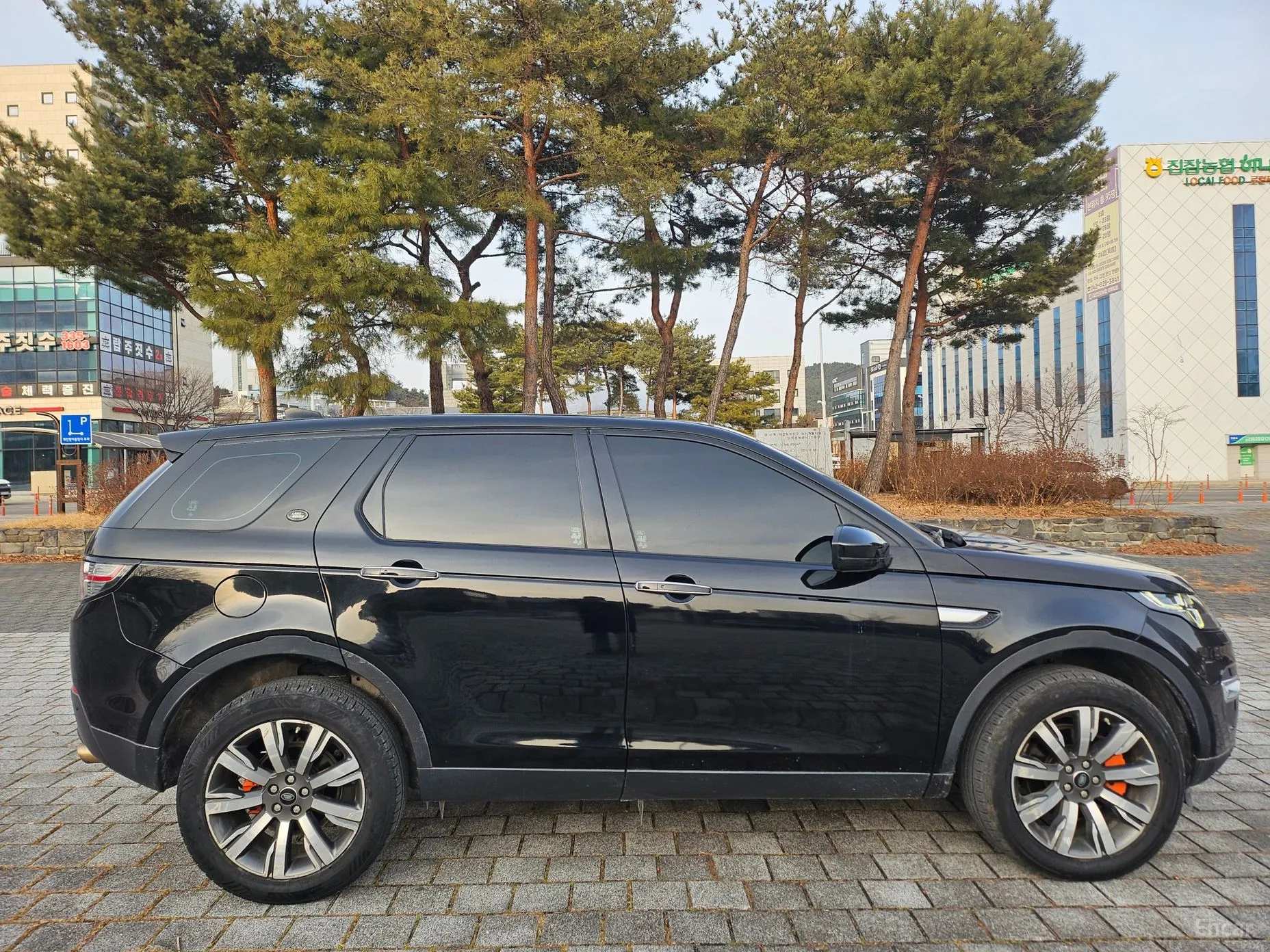 Land Rover Discovery Sports превью 4