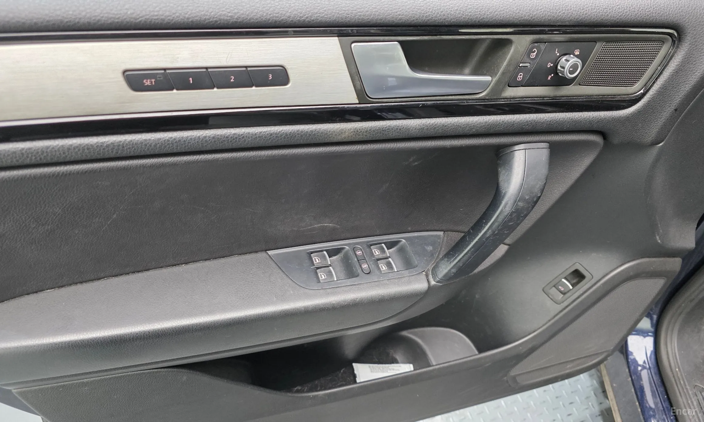 Volkswagen New Touareg превью 14