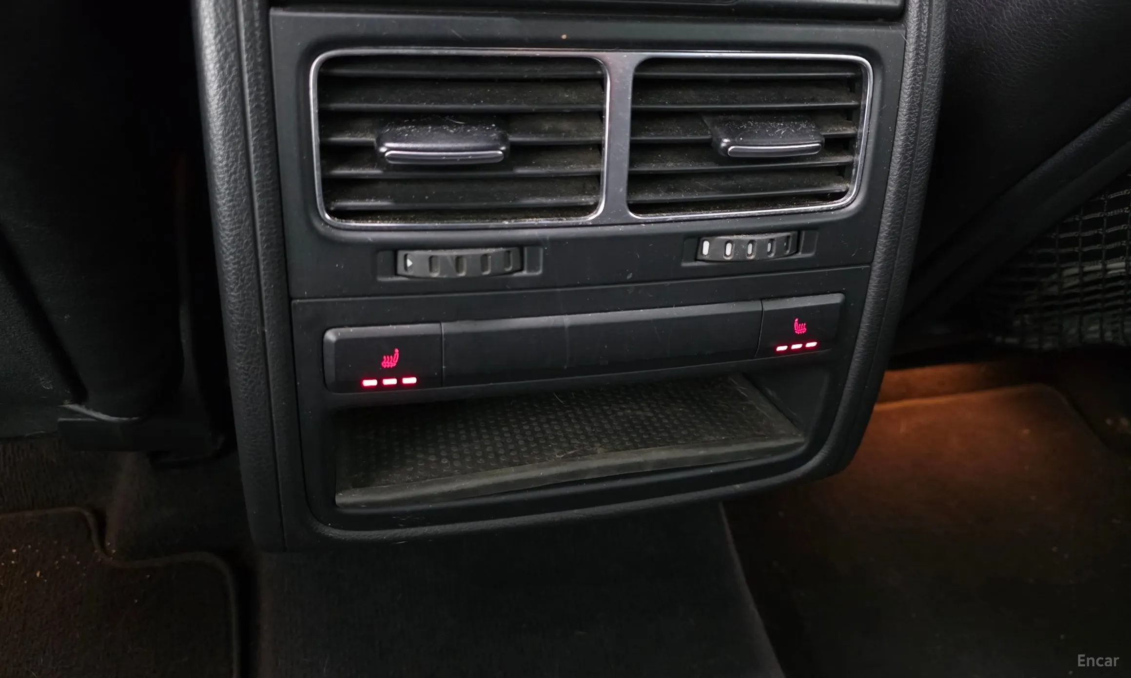 Volkswagen New Touareg превью 18