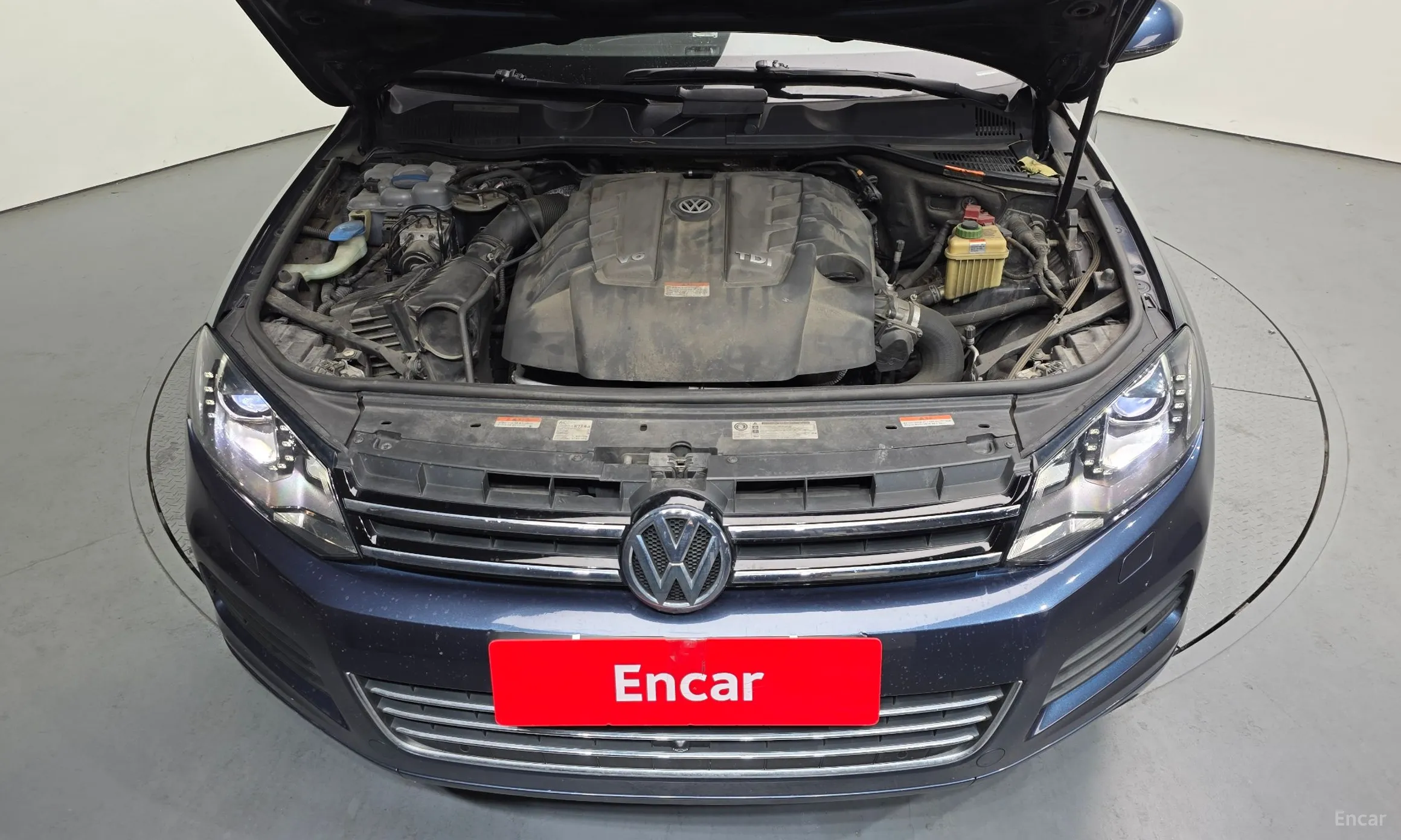 Volkswagen New Touareg превью 6