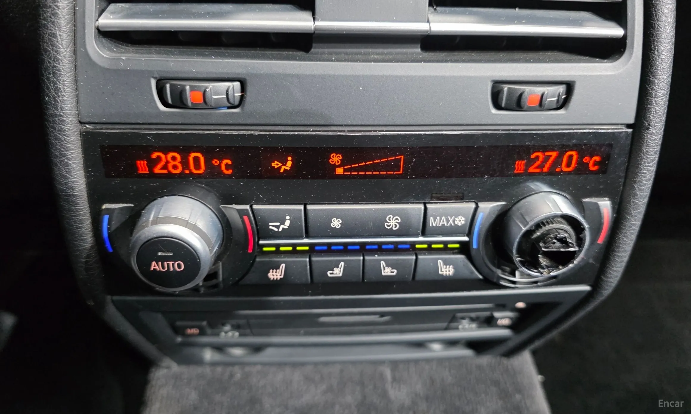 BMW 7 Series (F01) превью 9